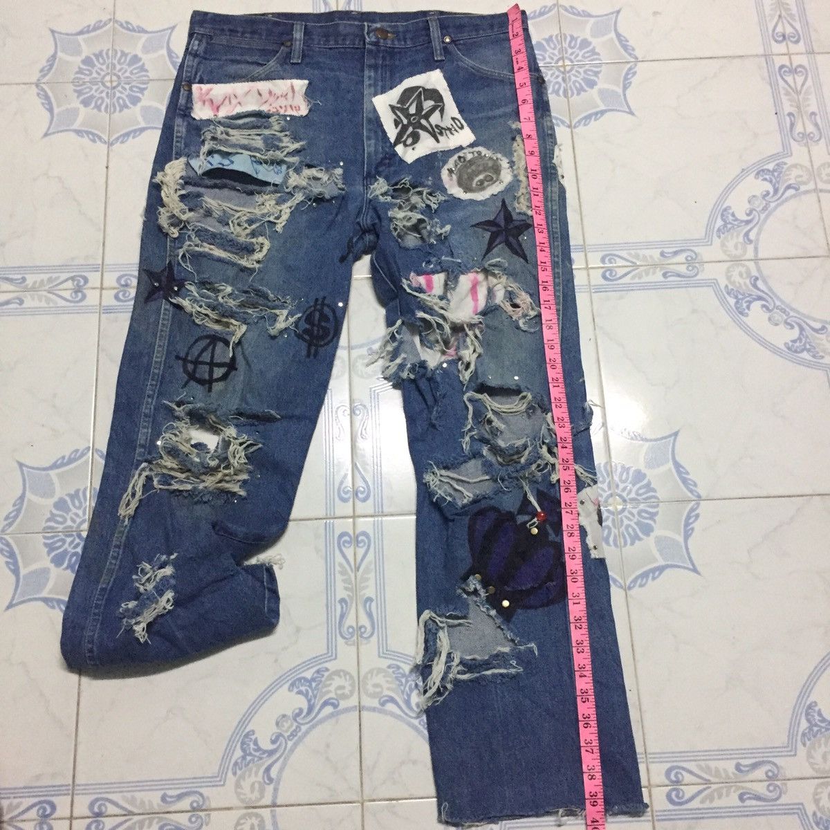 Japanese Brand Wrangler Destroyed Custom Jeans Denim Pant Size US 35 - 16 Thumbnail