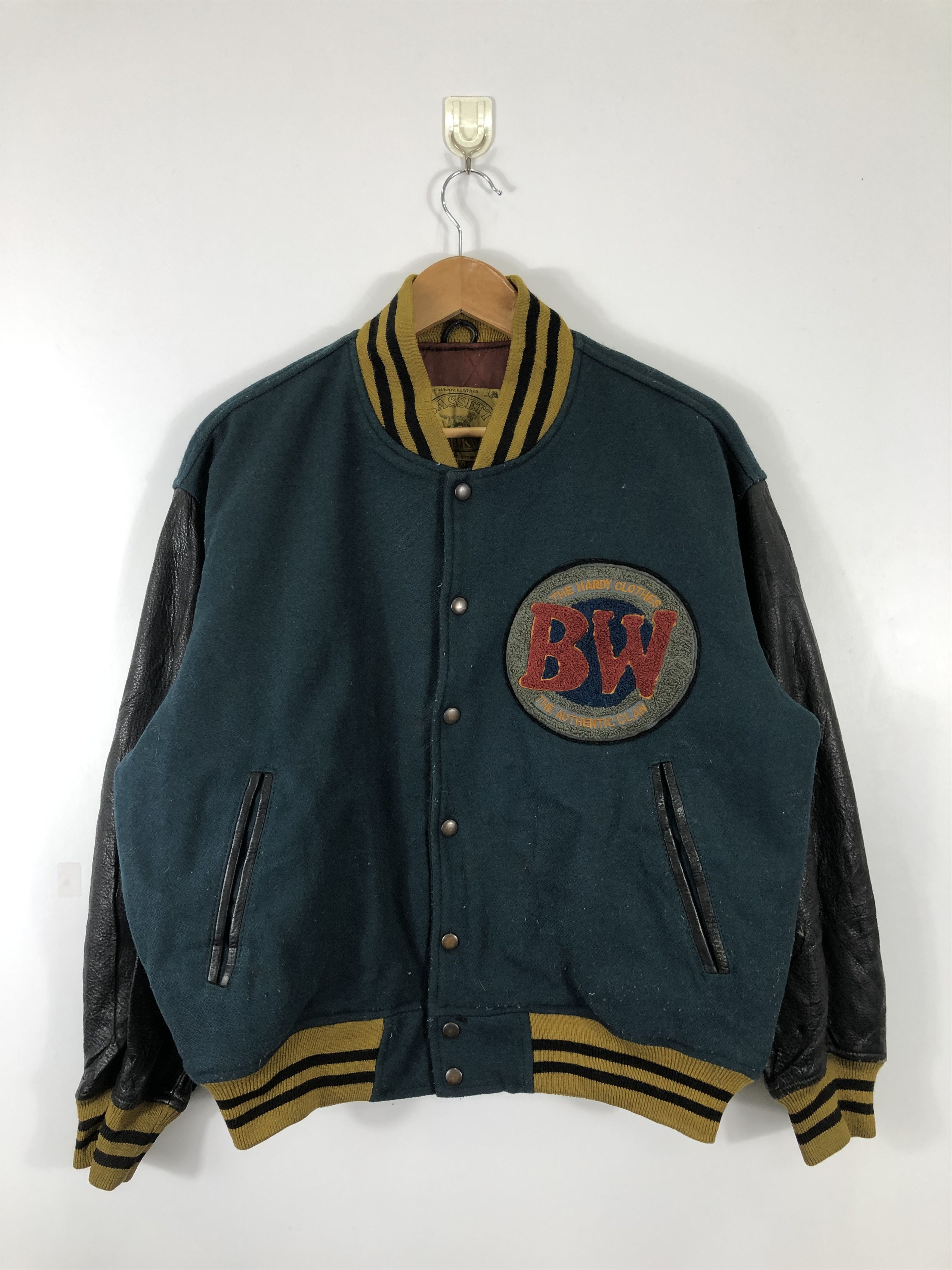 Japanese Brand × Vintage Vintage 80s Bassett Varsity Jacket Sleeve Leather V0225 Size US M / EU 48-50 / 2 - 1 Thumbnail