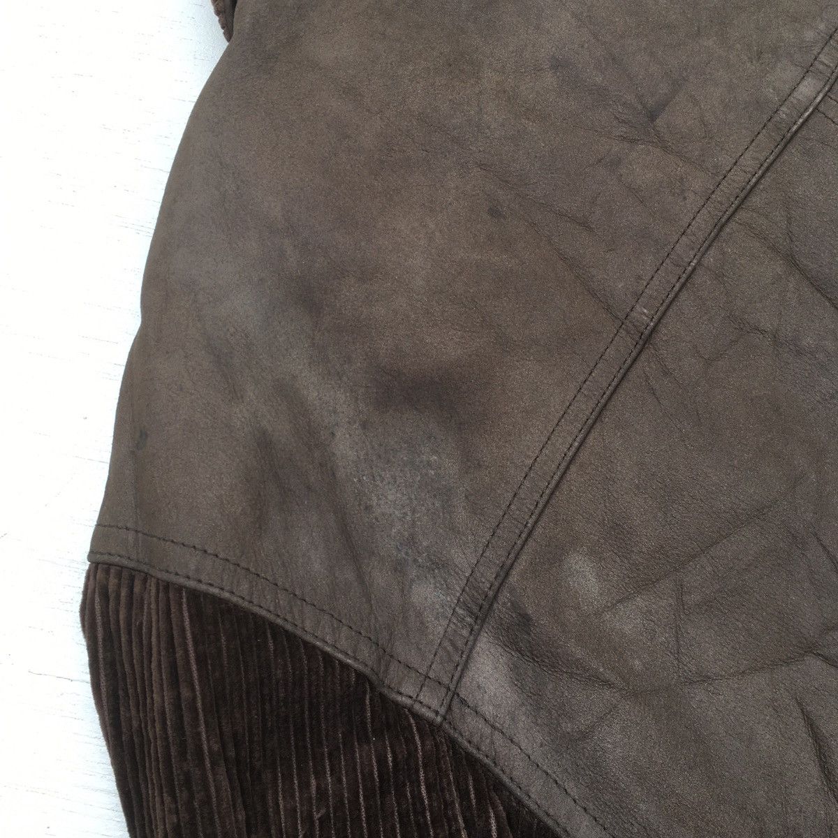 Vintage Vintage Gianni Valentino Leather Jacket Size US L / EU 52-54 / 3 - 22 Thumbnail