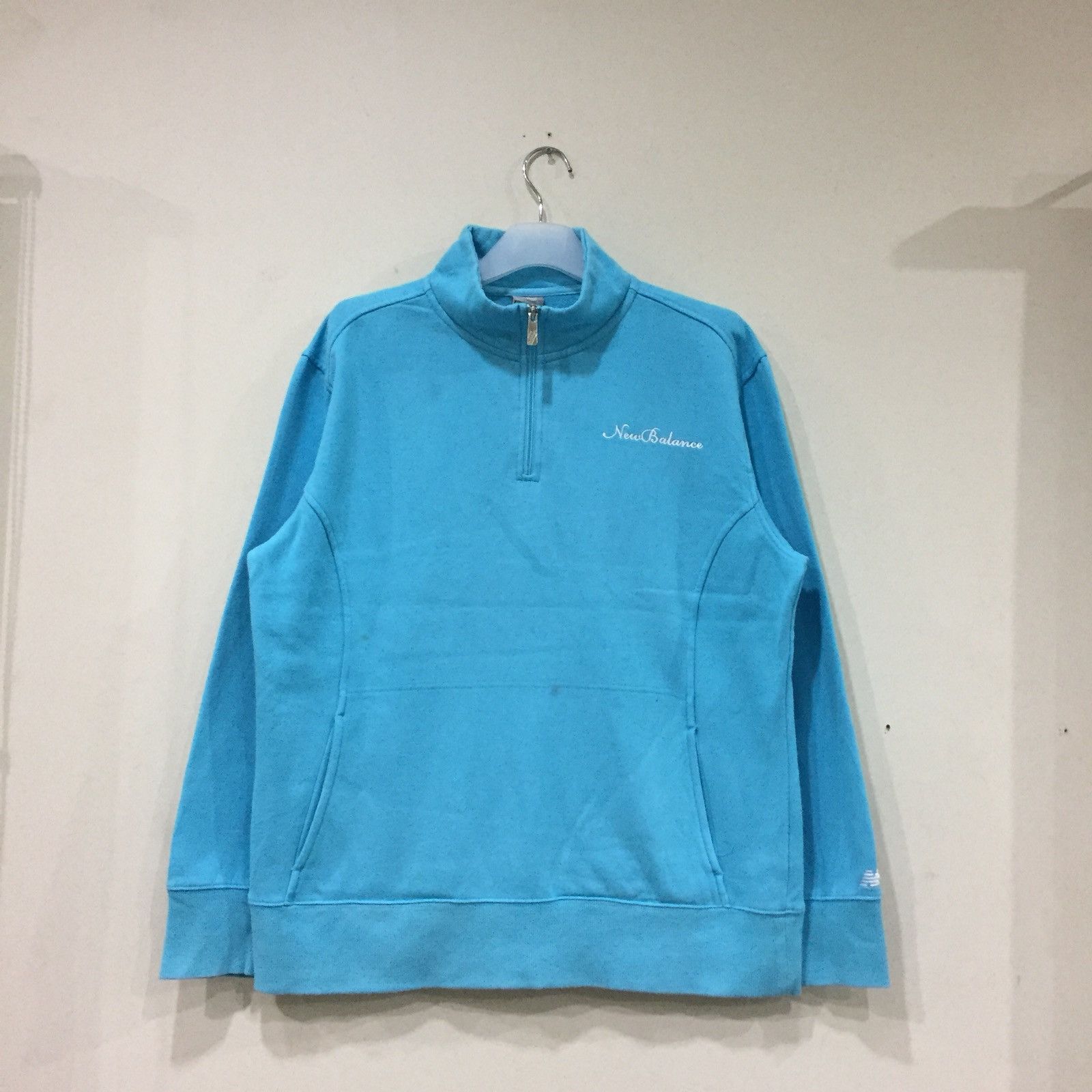 NEW BALANCE Jacket Spell Out Small Logo..