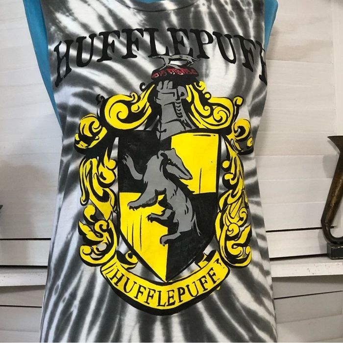 hufflepuff tie dye shirt