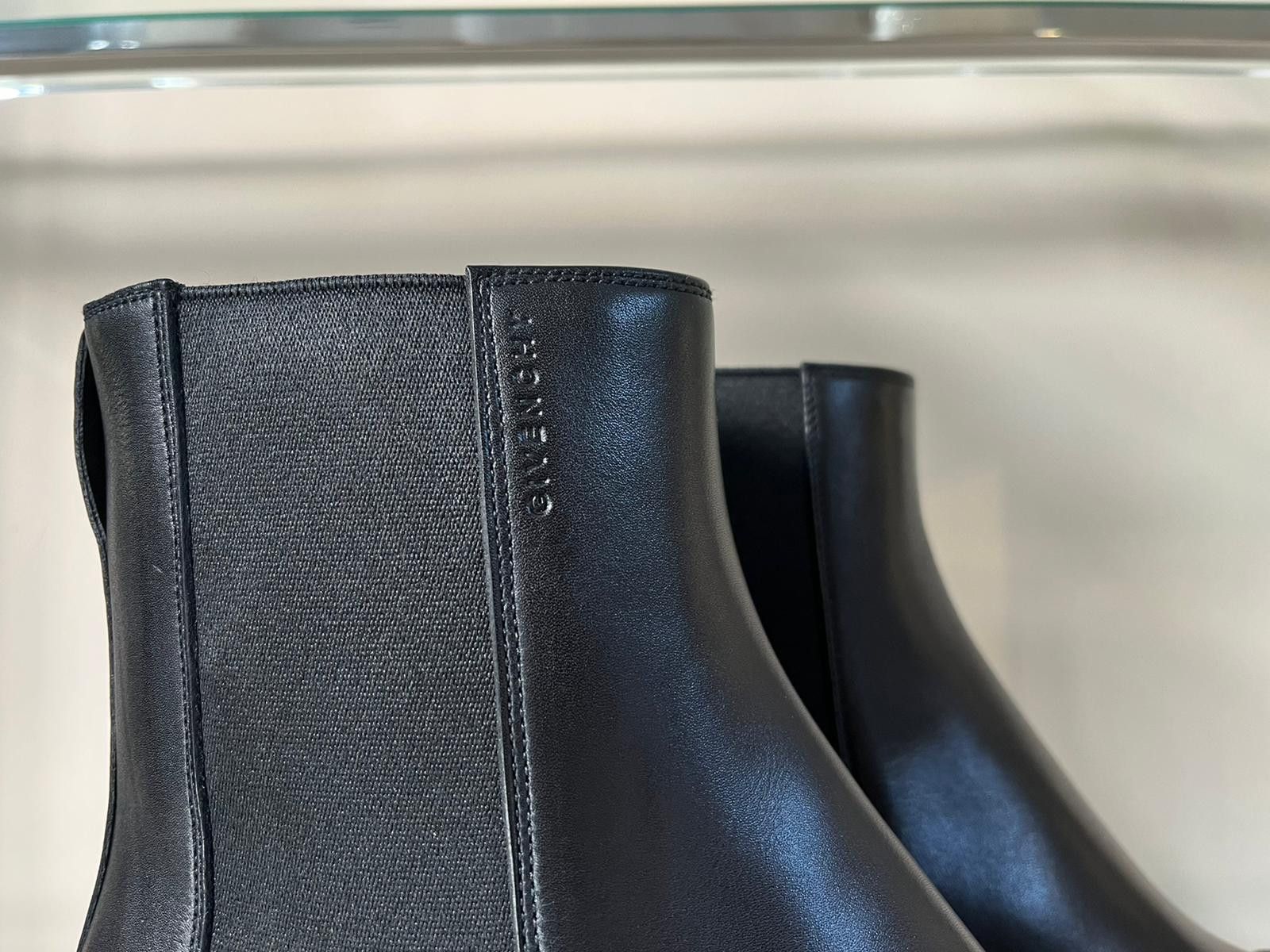 Givenchy Austin Show Silver Toe Box Boots in Black Size US 7 / EU 40 - 10 Thumbnail
