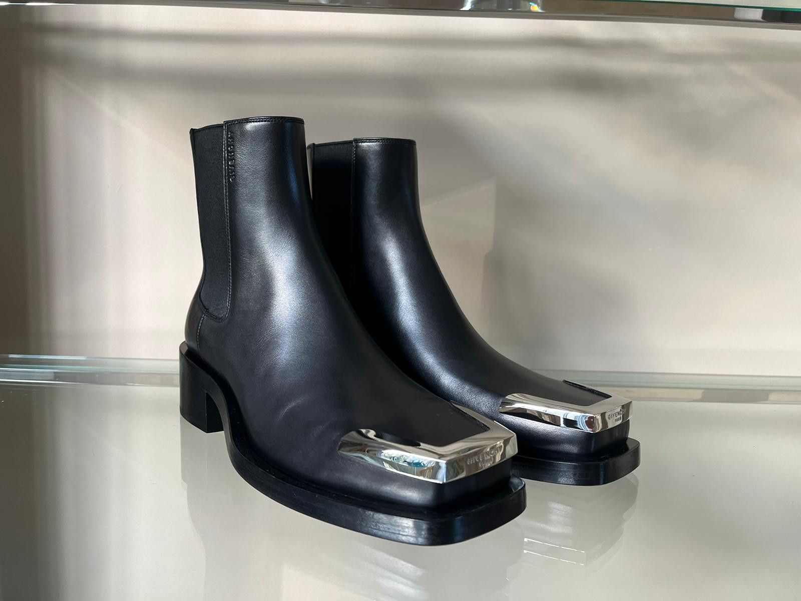 Givenchy Austin Show Silver Toe Box Boots in Black Size US 7 / EU 40 - 5 Thumbnail