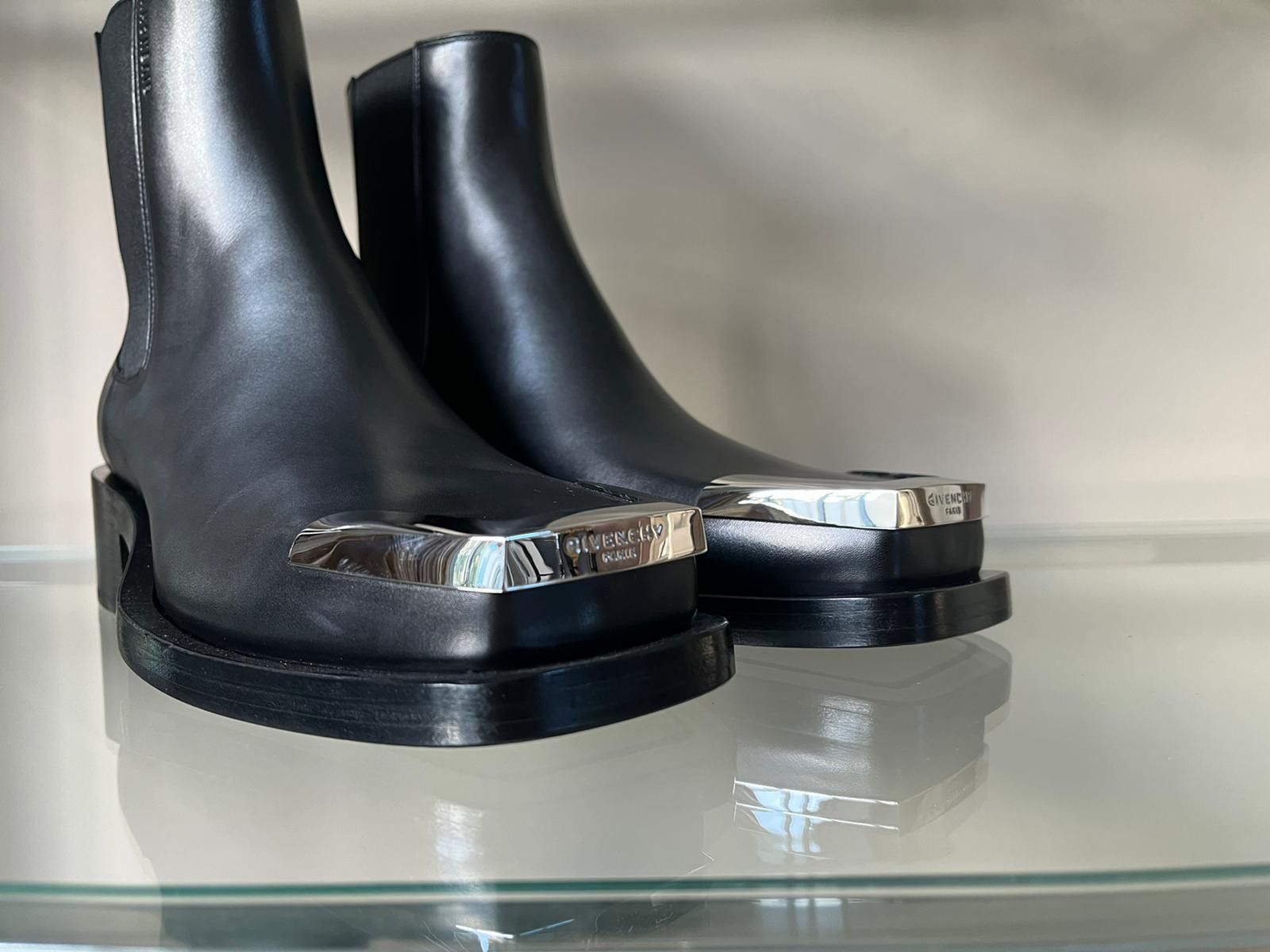 Givenchy Austin Show Silver Toe Box Boots in Black Size US 7 / EU 40 - 4 Thumbnail