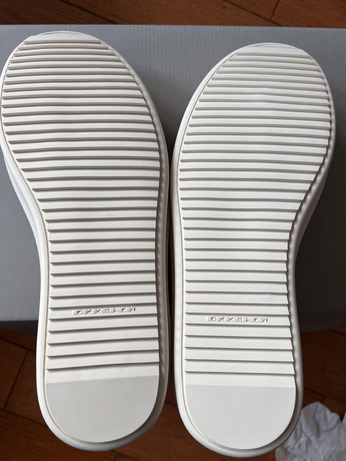 Rick Owens Drkshdw Rick Owens Drkshdw Vintage Sneaks Size US 9 / EU 42 - 4 Thumbnail