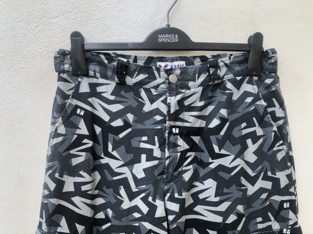 Vintage VTG Satan Arbeit Japan Distress Camo Cargo Trouser Pant Size US 30 / EU 46 - 8 Thumbnail