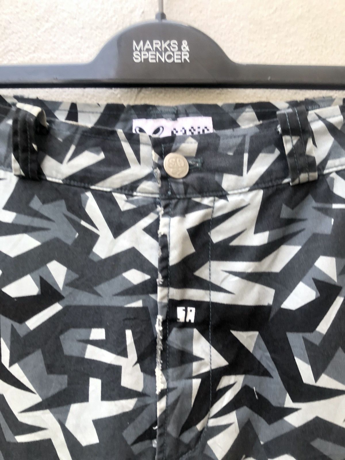 Vintage VTG Satan Arbeit Japan Distress Camo Cargo Trouser Pant Size US 30 / EU 46 - 9 Thumbnail