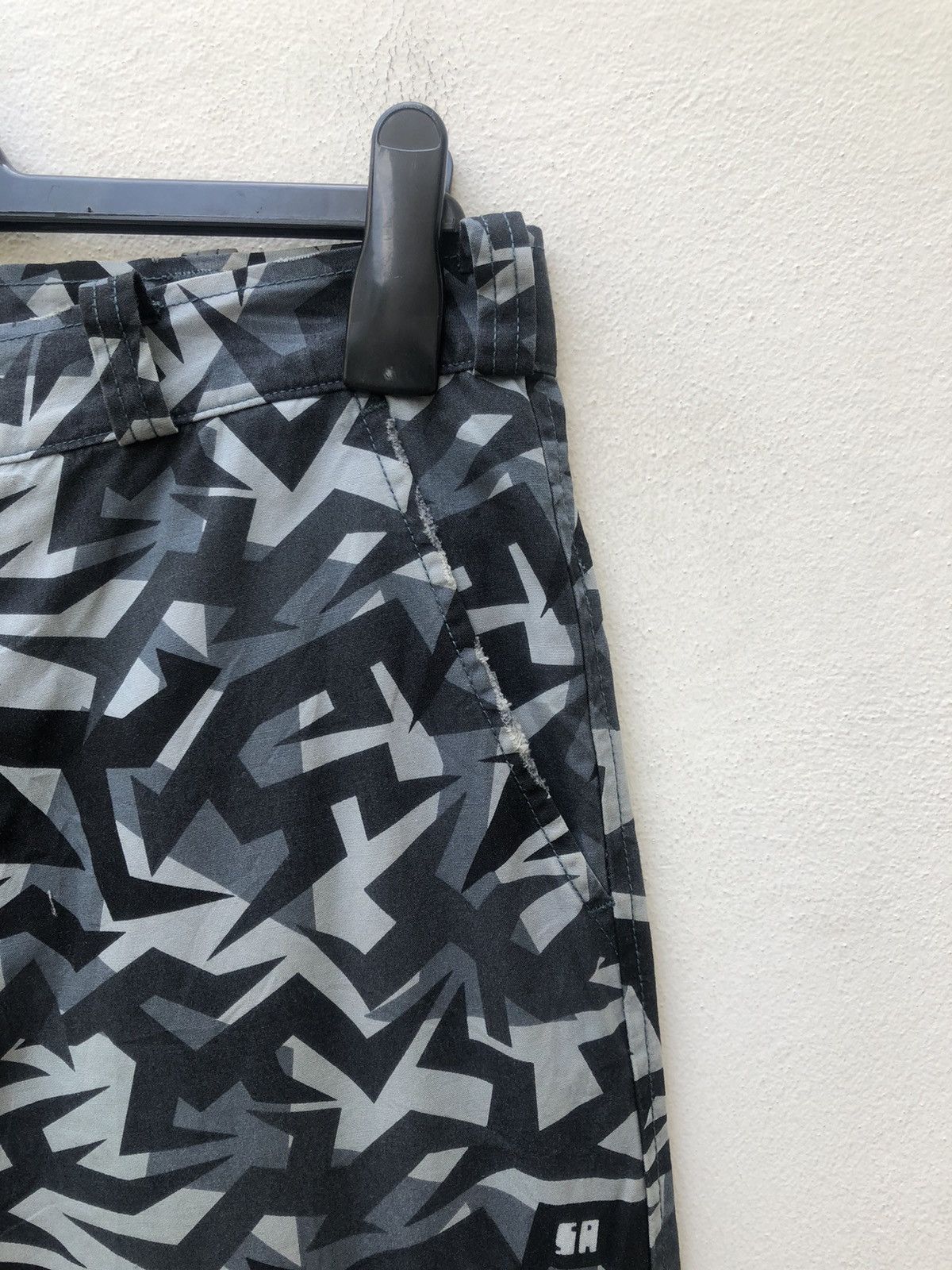 Vintage VTG Satan Arbeit Japan Distress Camo Cargo Trouser Pant Size US 30 / EU 46 - 11 Thumbnail