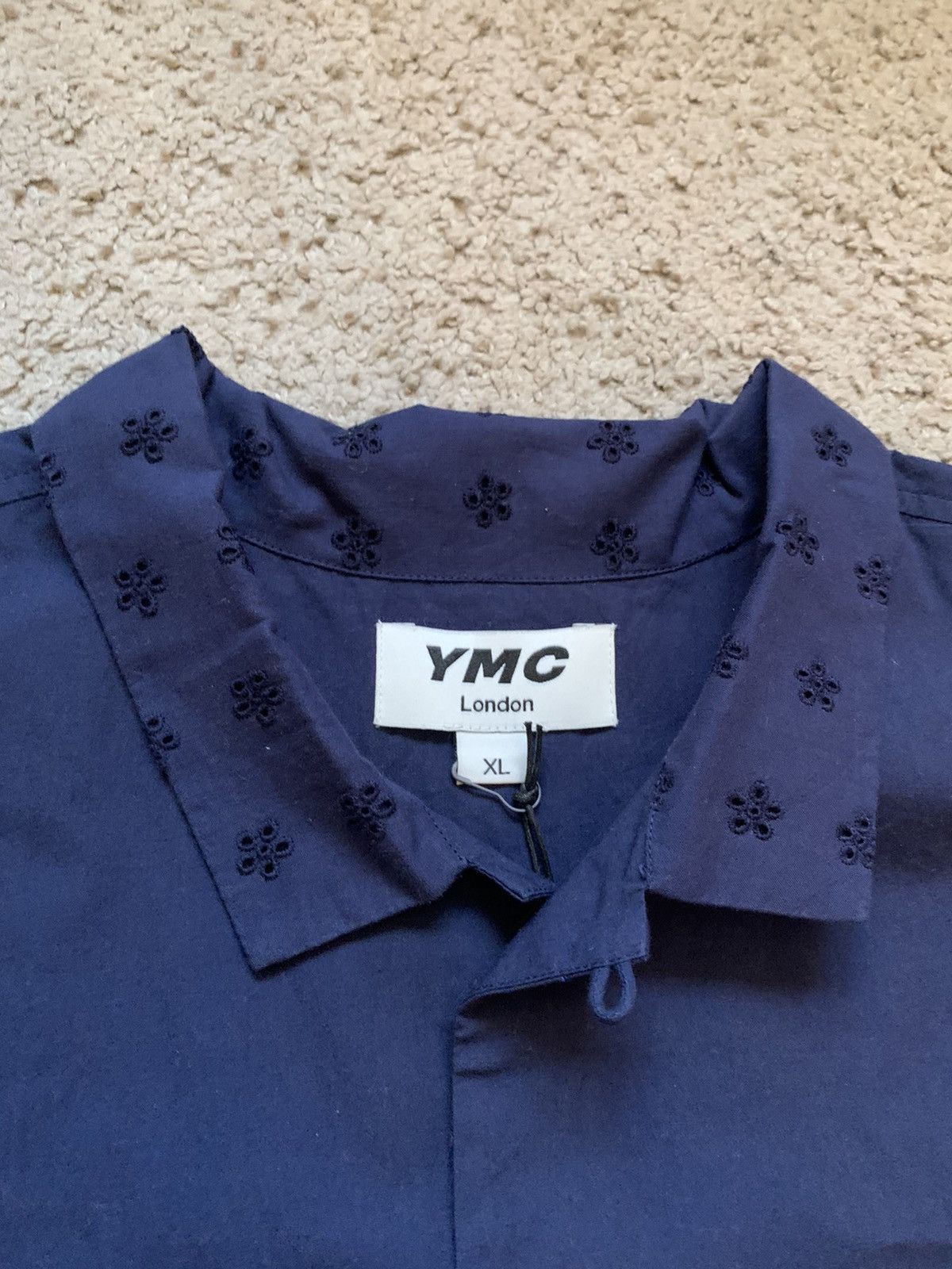 YMC YOU MUST CREATE DAISY EMBROIDERED SHIRT Size US XL / EU 56 / 4 - 17 Thumbnail