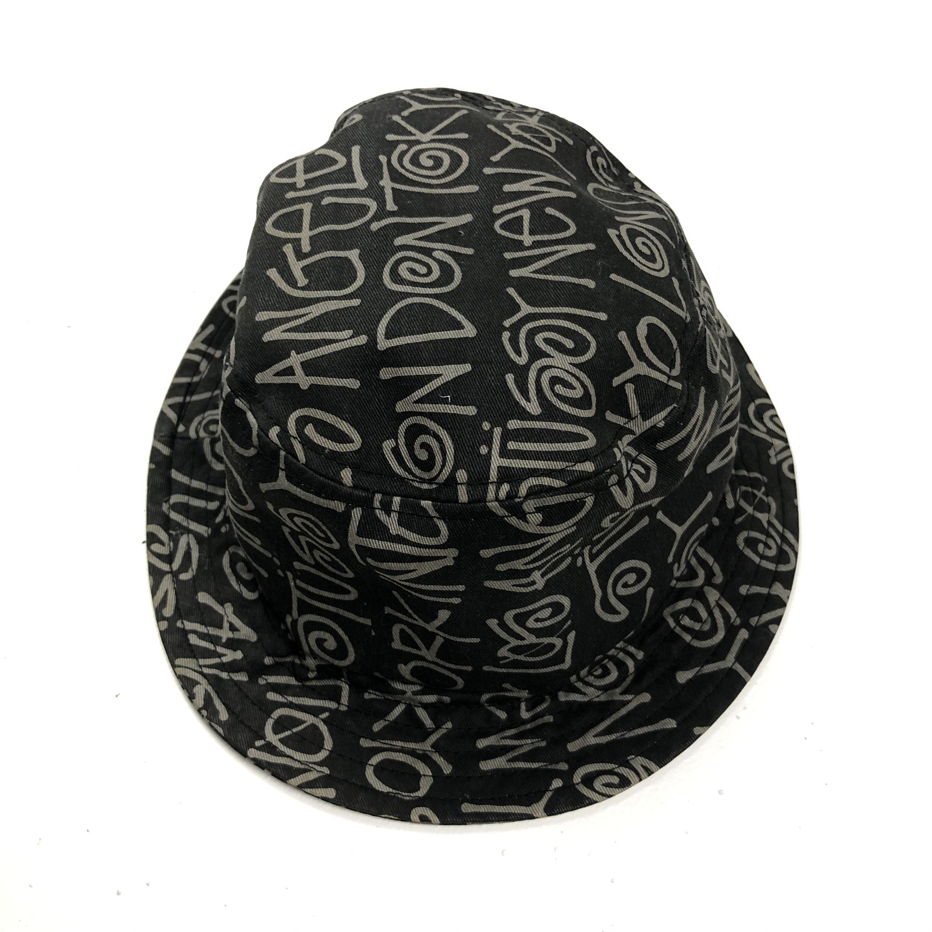 Japanese Brand × Stussy stussy bucket hat full print nice design Size ONE SIZE - 3 Thumbnail