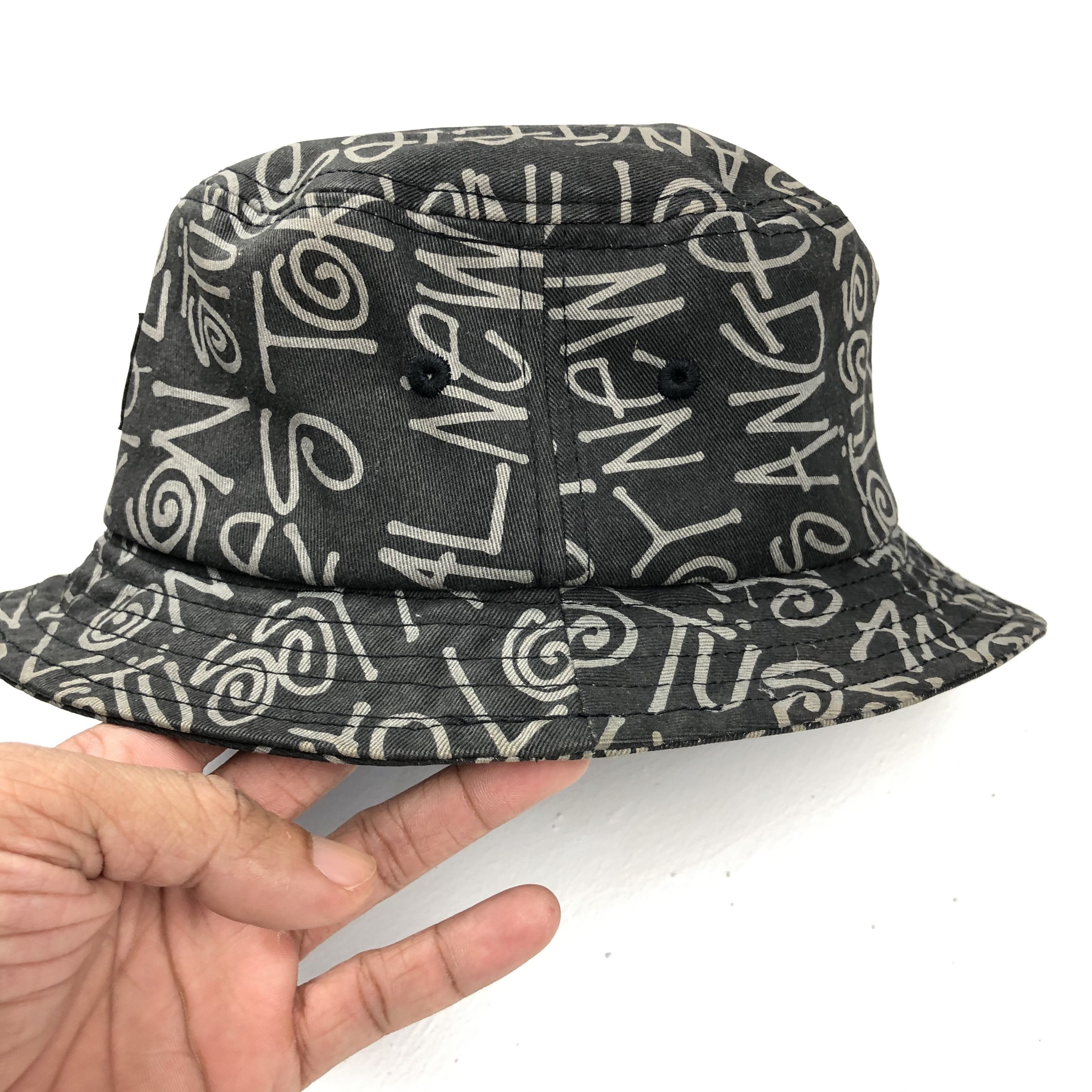 Japanese Brand × Stussy stussy bucket hat full print nice design Size ONE SIZE - 4 Thumbnail