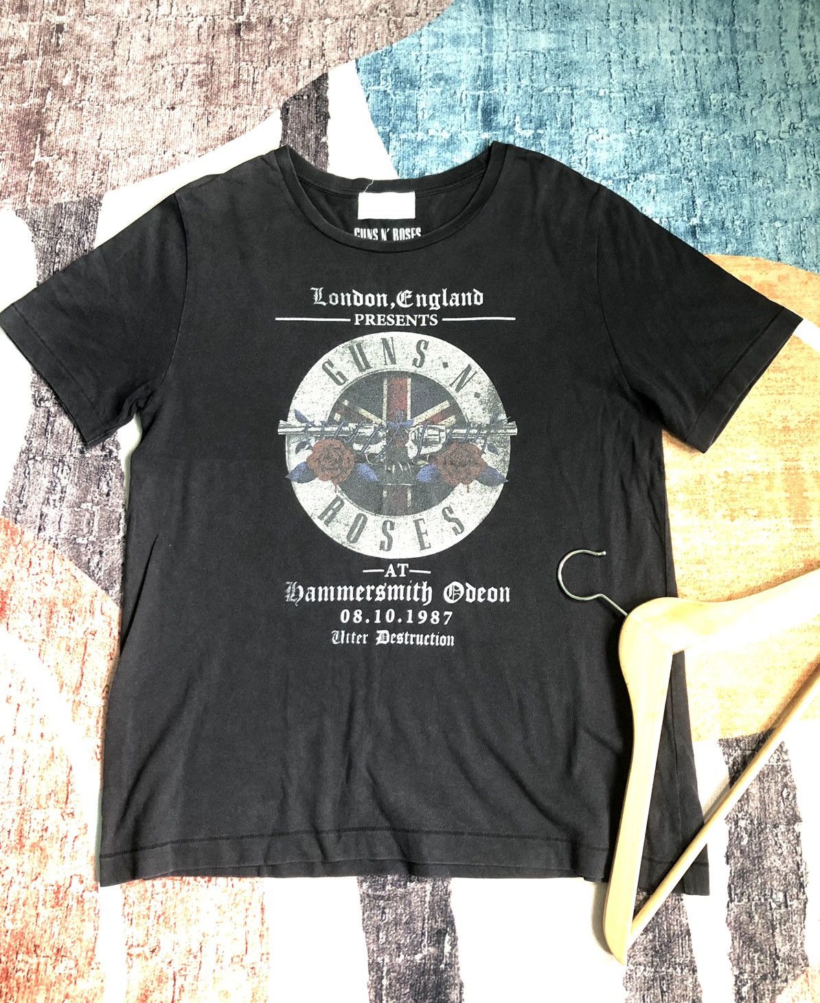 Band Tees × Japanese Brand × MOUSSY GUNS N ROSES LONDON ENGLAND PRESENTS 1987 REPRO SHIRT Size US M / EU 48-50 / 2 - 1 Thumbnail