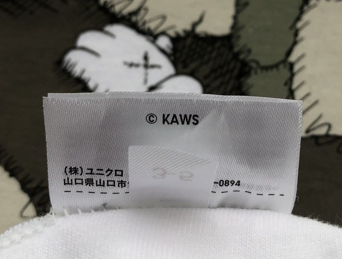 Kaws × Uniqlo Kaws x UNIQLO Flayed Clean Slate White T-Shirt Tee Size US XL / EU 56 / 4 - 11 Thumbnail