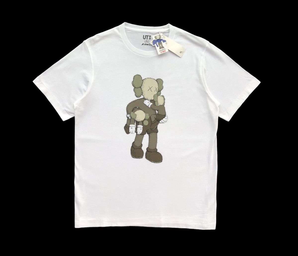 Kaws × Uniqlo Kaws x UNIQLO Flayed Clean Slate White T-Shirt Tee Size US XL / EU 56 / 4 - 2 Thumbnail