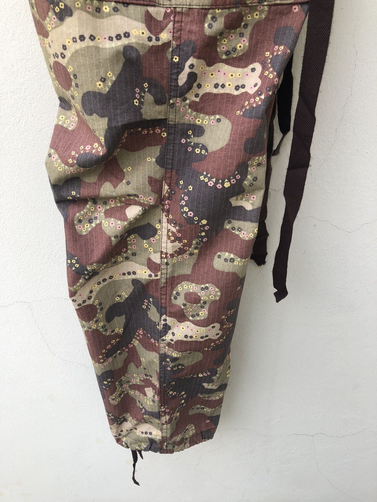 Vintage Slow Wear Made in Japan Camo Parachute Cargo Trouser Size US 32 / EU 48 - 22 Thumbnail