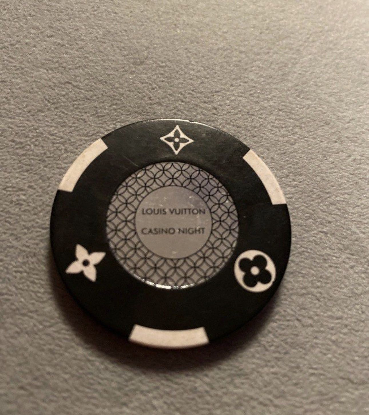 Louis Vuitton #8929 VIP Poker chips LV Casino night chip set x 20