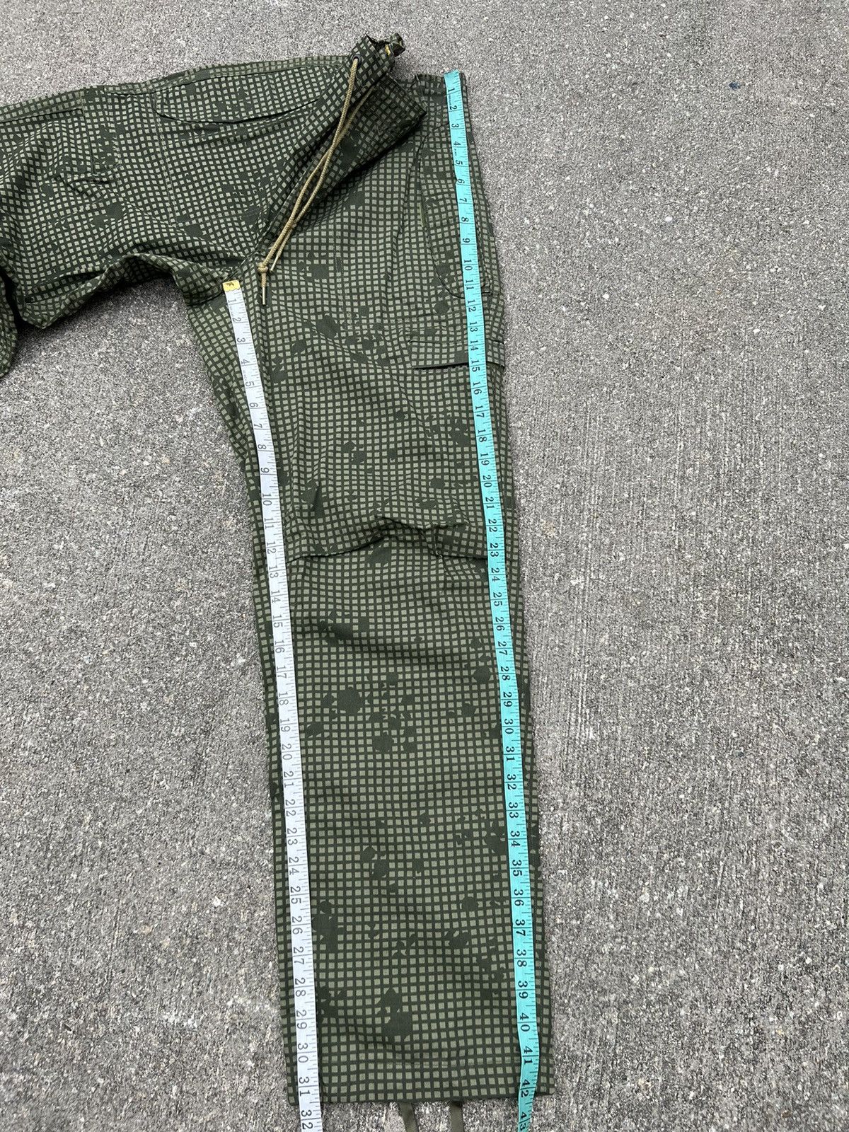 TIGRE BROCANTE Tigre Brocante Remake Vintage 80s Night Camo Cargo Trouser Size US 30 / EU 46 - 4 Thumbnail