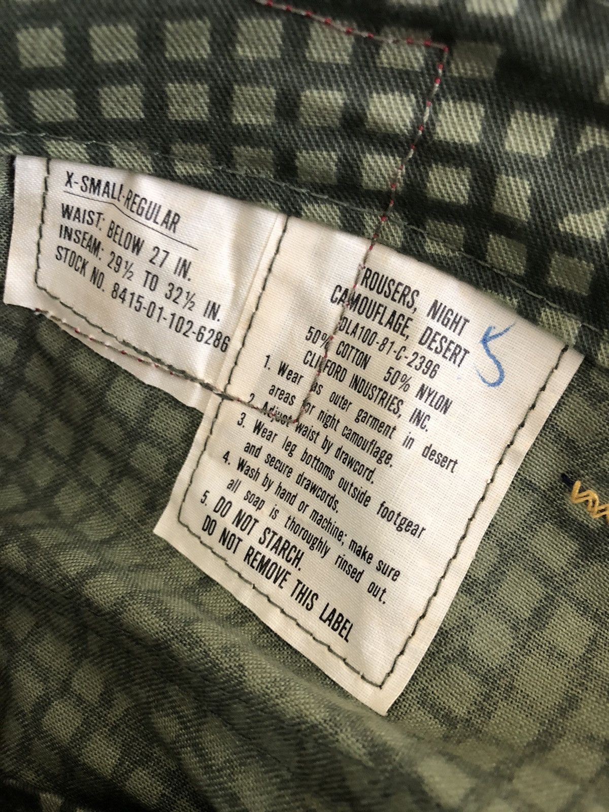 TIGRE BROCANTE Tigre Brocante Remake Vintage 80s Night Camo Cargo Trouser Size US 30 / EU 46 - 22 Thumbnail