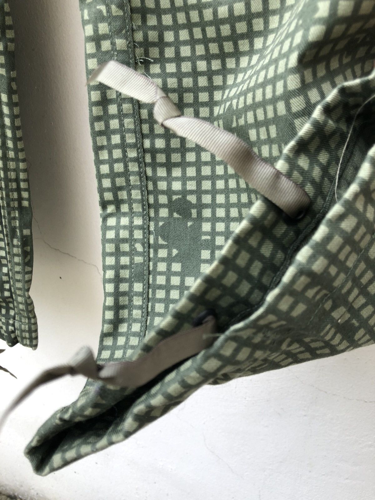 TIGRE BROCANTE Tigre Brocante Remake Vintage 80s Night Camo Cargo Trouser Size US 30 / EU 46 - 13 Thumbnail