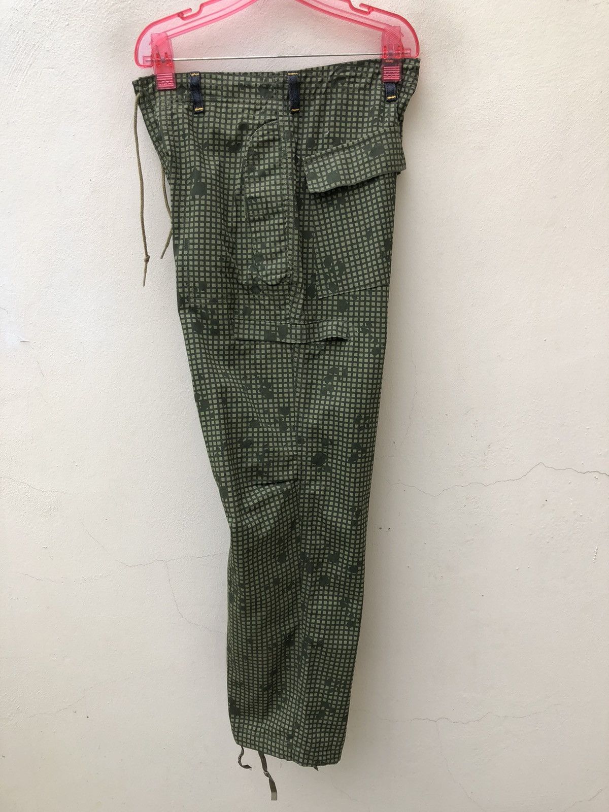 TIGRE BROCANTE Tigre Brocante Remake Vintage 80s Night Camo Cargo Trouser Size US 30 / EU 46 - 20 Thumbnail
