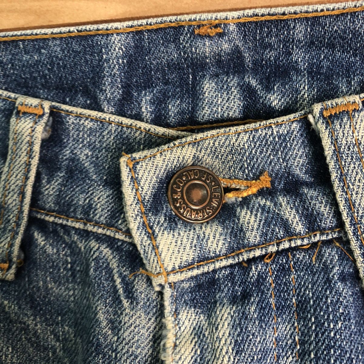 Levi's DLL Levi's Strauss Blue Disstressed Denim Jeans Pants #c240 Size US 30 / EU 46 - 6 Thumbnail