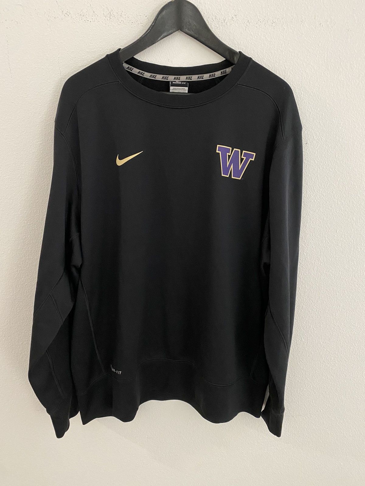 Vintage Nike University of Washington Therma Fit Logo Sweatshirt Size US XXL / EU 58 / 5 - 1 Thumbnail