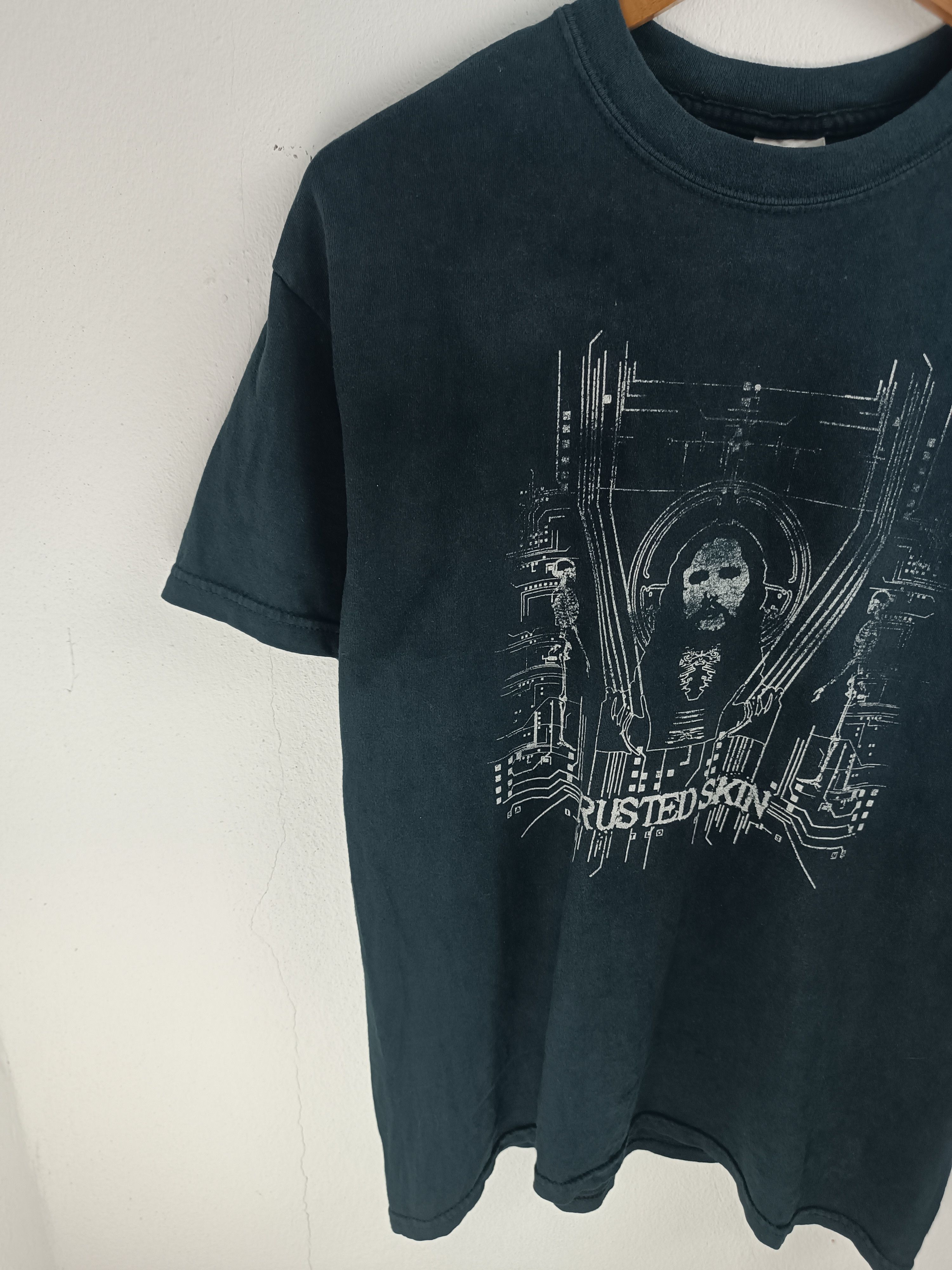 Vintage VINTAGE Y2K FADED RUSTED SKIN TEE GRUNGE PUNK GOTH Size US M / EU 48-50 / 2 - 5 Thumbnail