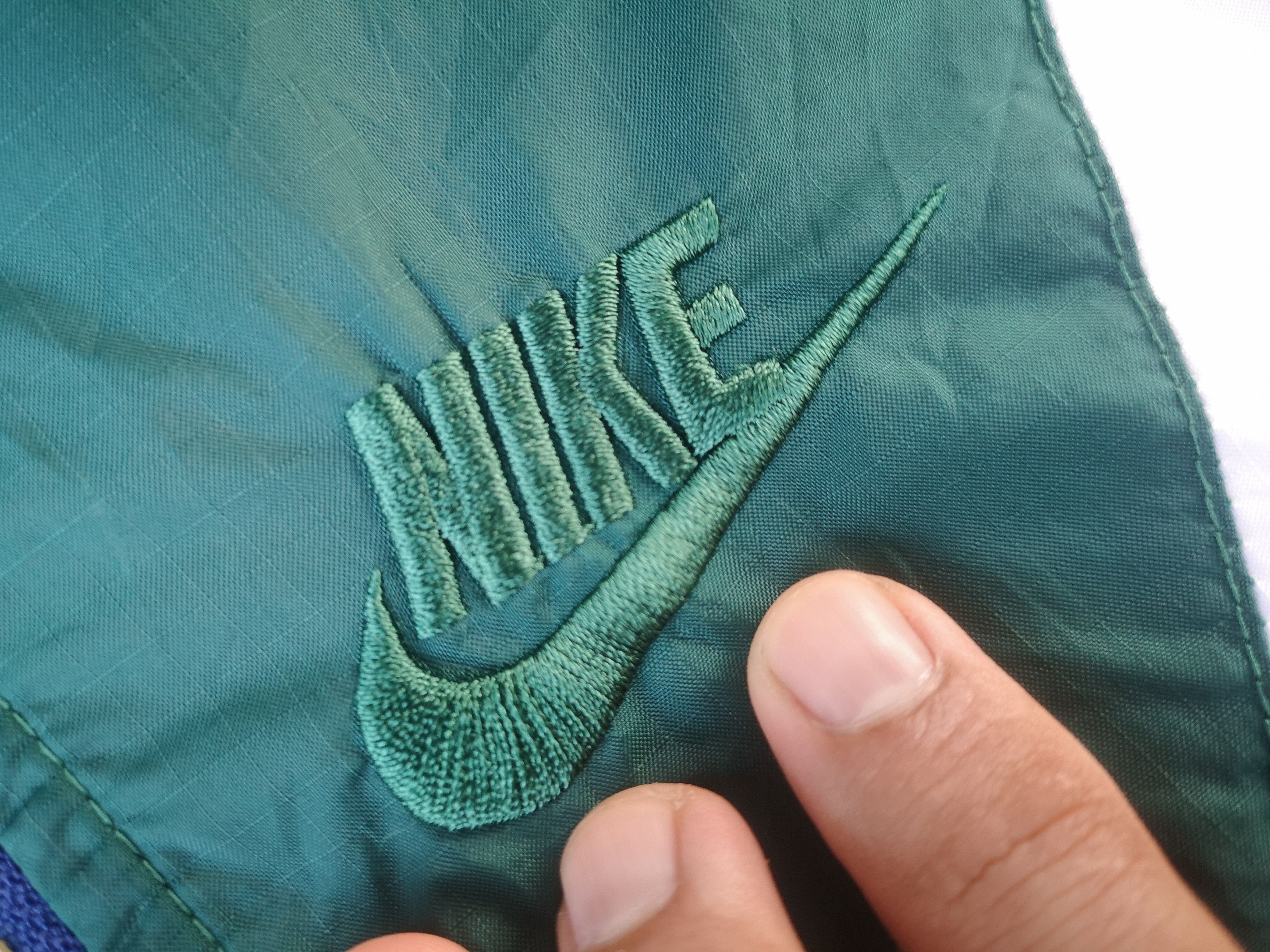Nike Vintage Nike 90s Windbreaker Size US M / EU 48-50 / 2 - 7 Thumbnail