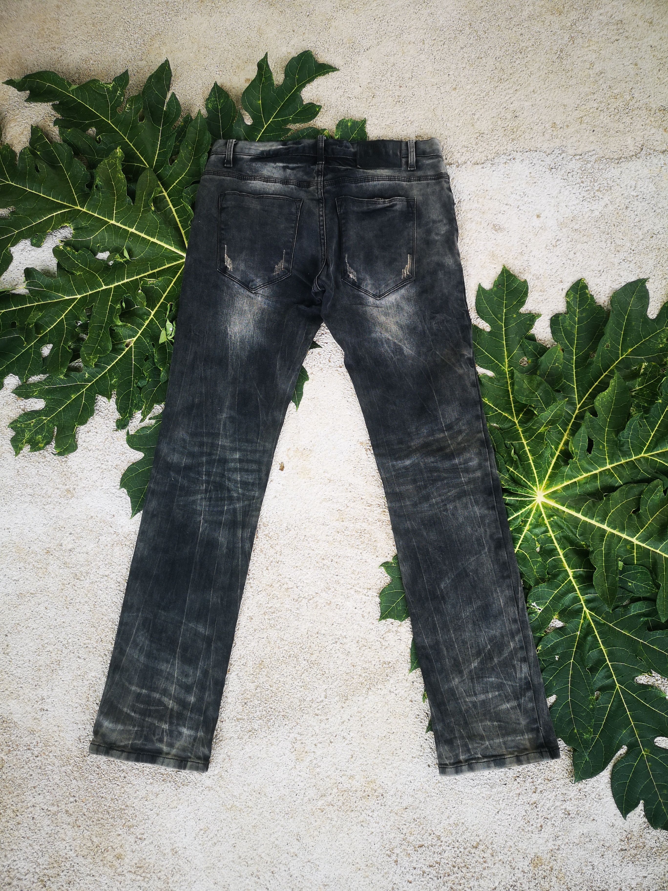 In The Attic In the attic Distressed Denim Stone Wash Size US 31 - 2 Thumbnail