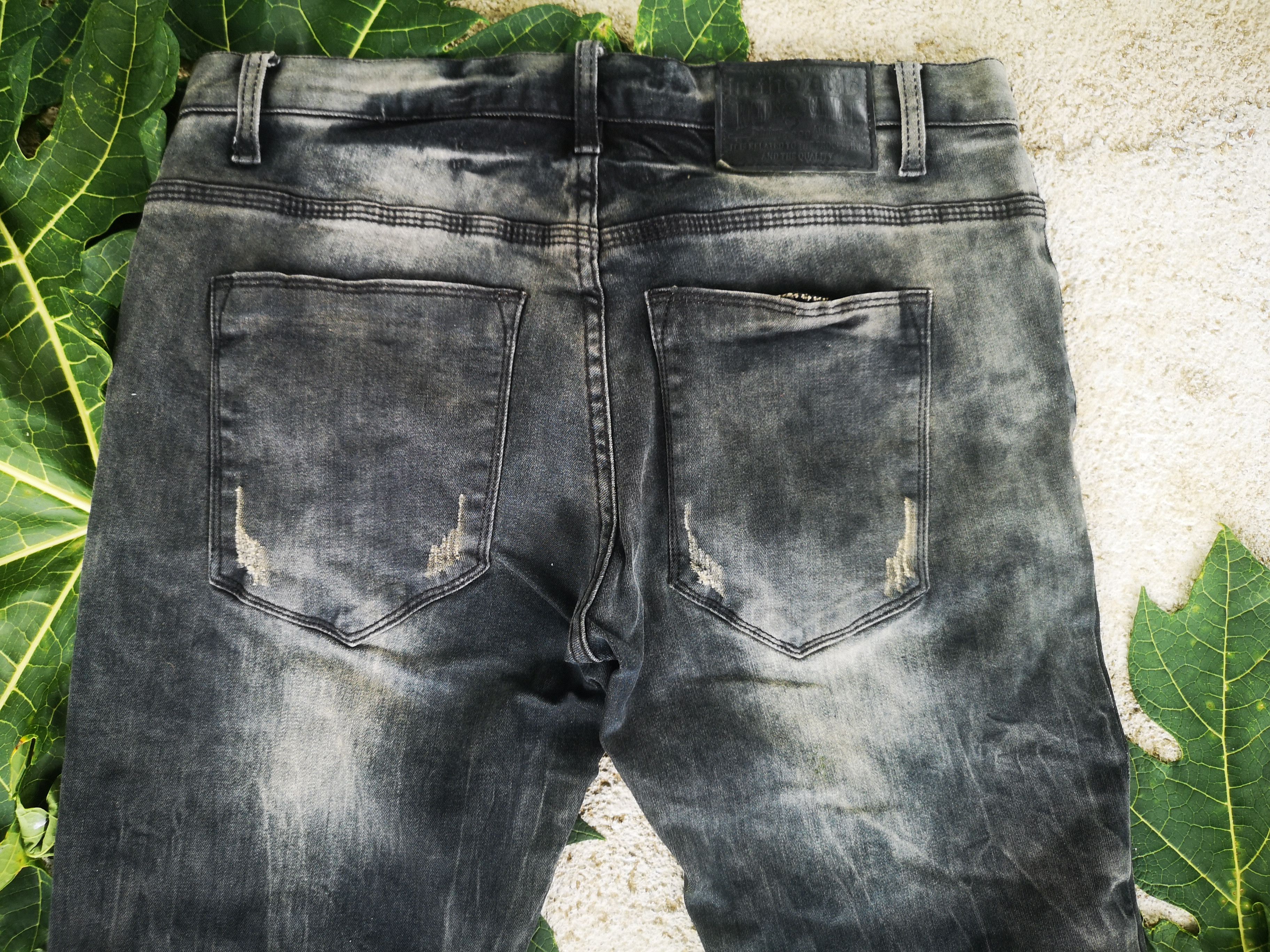 In The Attic In the attic Distressed Denim Stone Wash Size US 31 - 6 Thumbnail