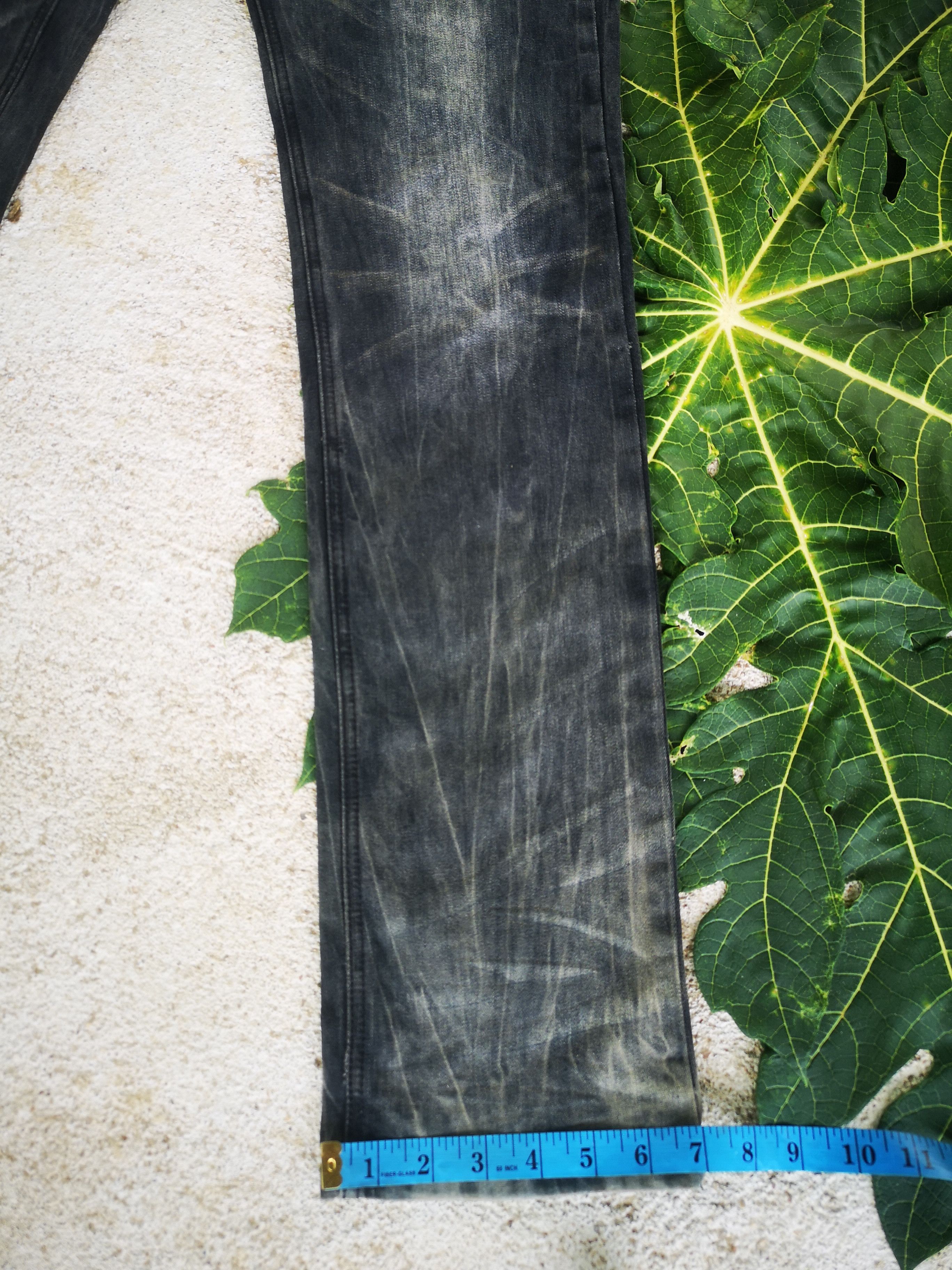 In The Attic In the attic Distressed Denim Stone Wash Size US 31 - 16 Thumbnail