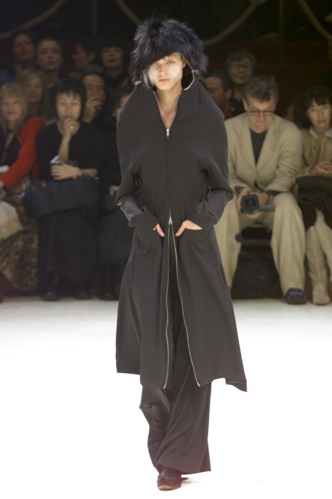 image of Yohji Yamamoto White Aw2000 Fur Hat, Men's