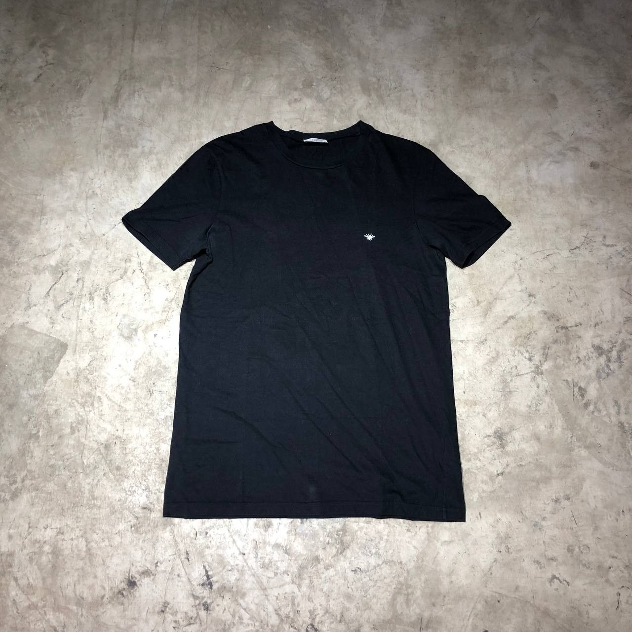 image of Dior Bee Embroidered Logo Tee in Black, Men's (Size Small)