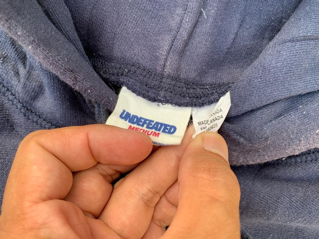 Undefeated Vintage Undefeated Hoodie small Logo Size US M / EU 48-50 / 2 - 8 Thumbnail