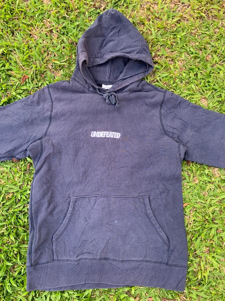 Undefeated Vintage Undefeated Hoodie small Logo Size US M / EU 48-50 / 2 - 5 Thumbnail