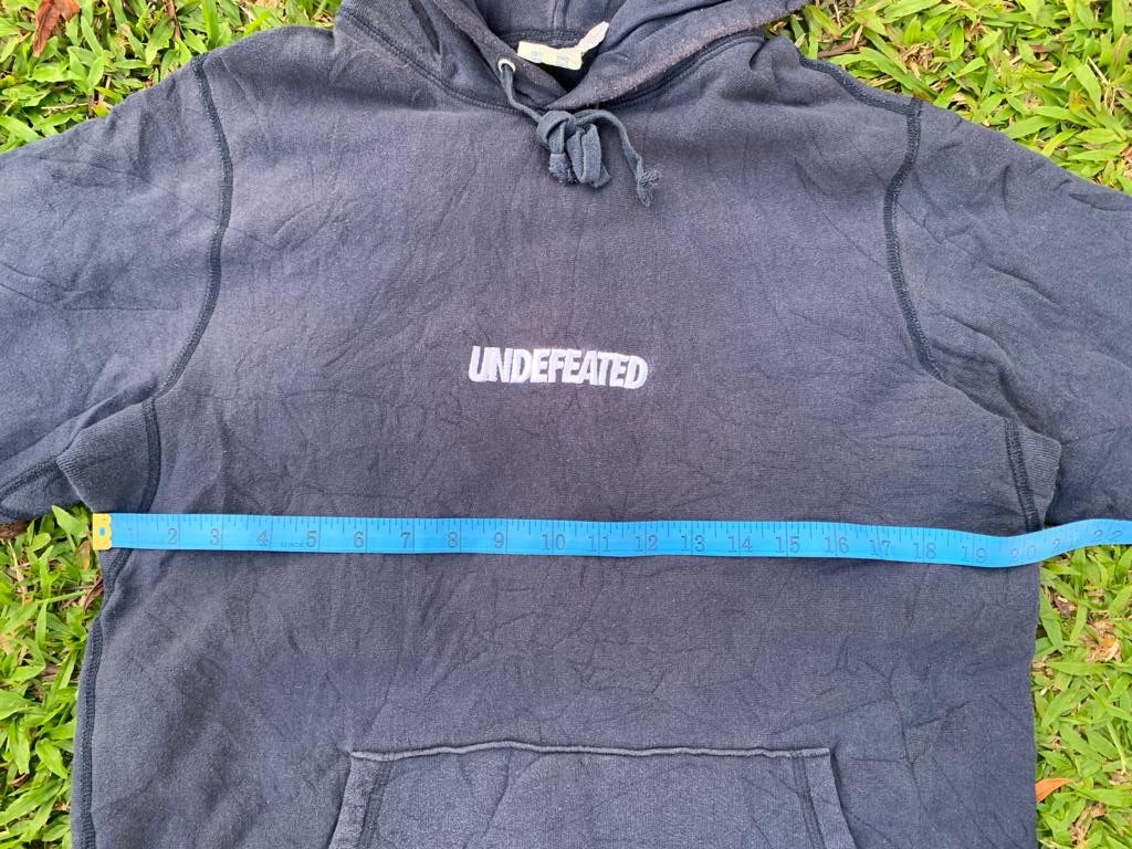 Undefeated Vintage Undefeated Hoodie small Logo Size US M / EU 48-50 / 2 - 11 Thumbnail