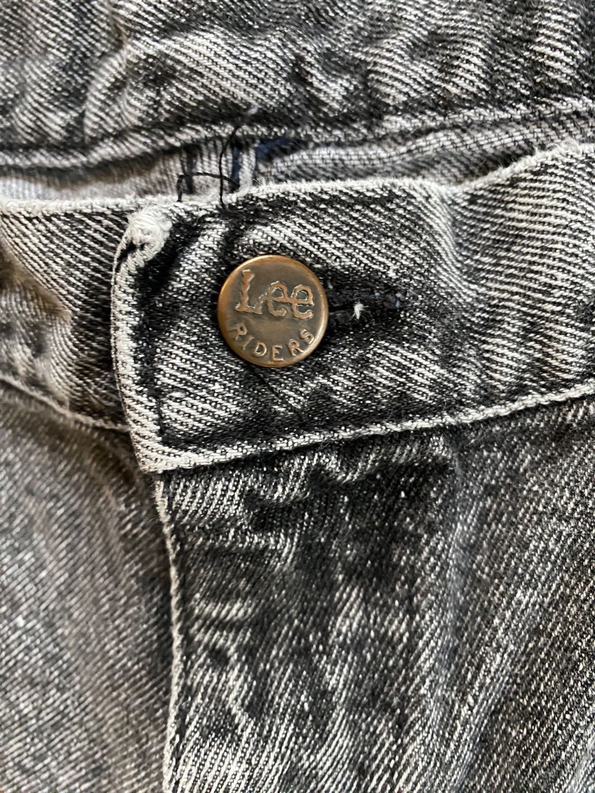 Lee Vintage 80’s Lee Riders Charcoal Acid Wash Denim Jean Shorts Size US 37 - 12 Thumbnail