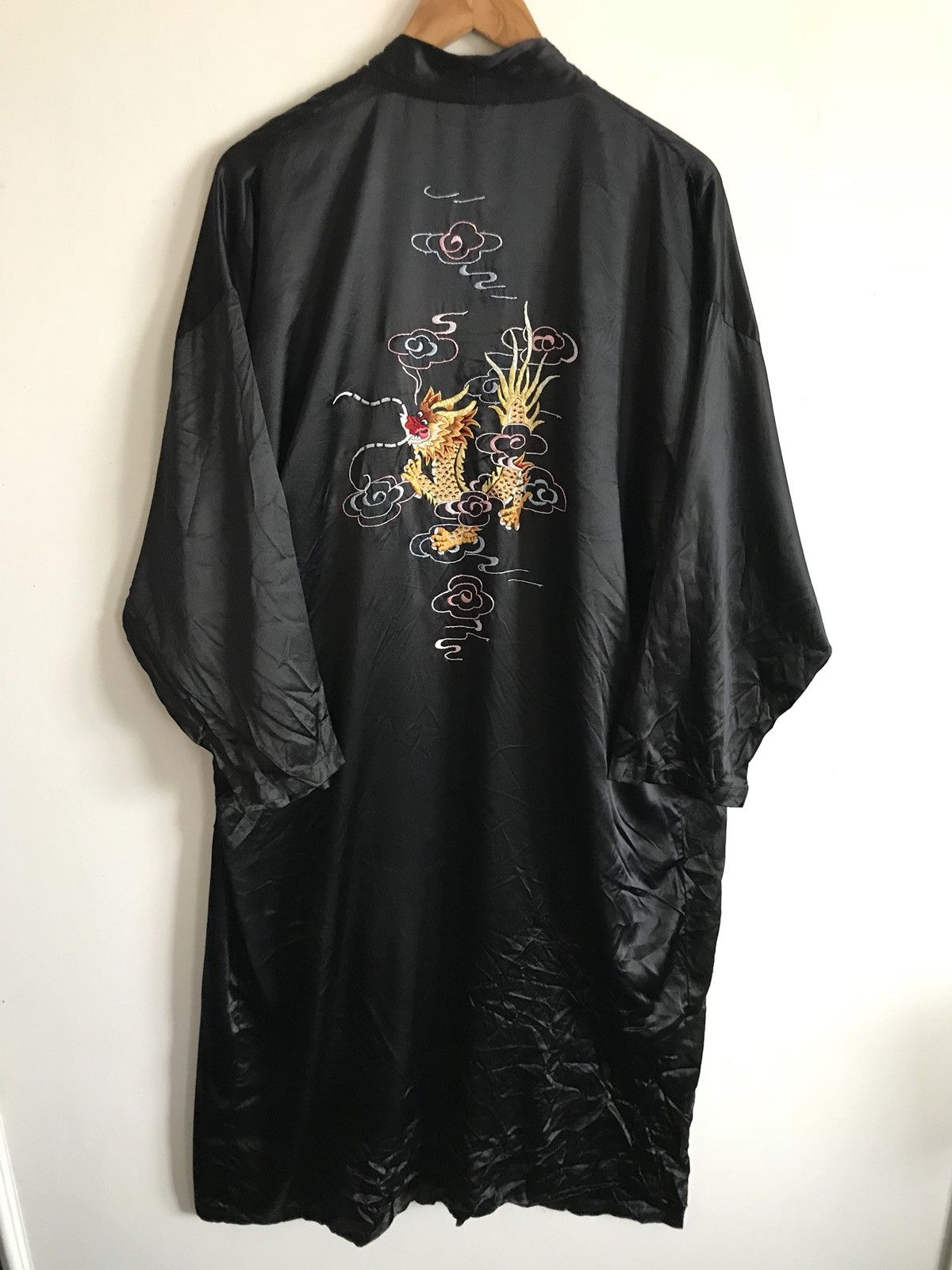 Japanese Brand Hand Embroidered Dragon Long Silk Black Kimono Cardigan Size US M / EU 48-50 / 2 - 1 Thumbnail