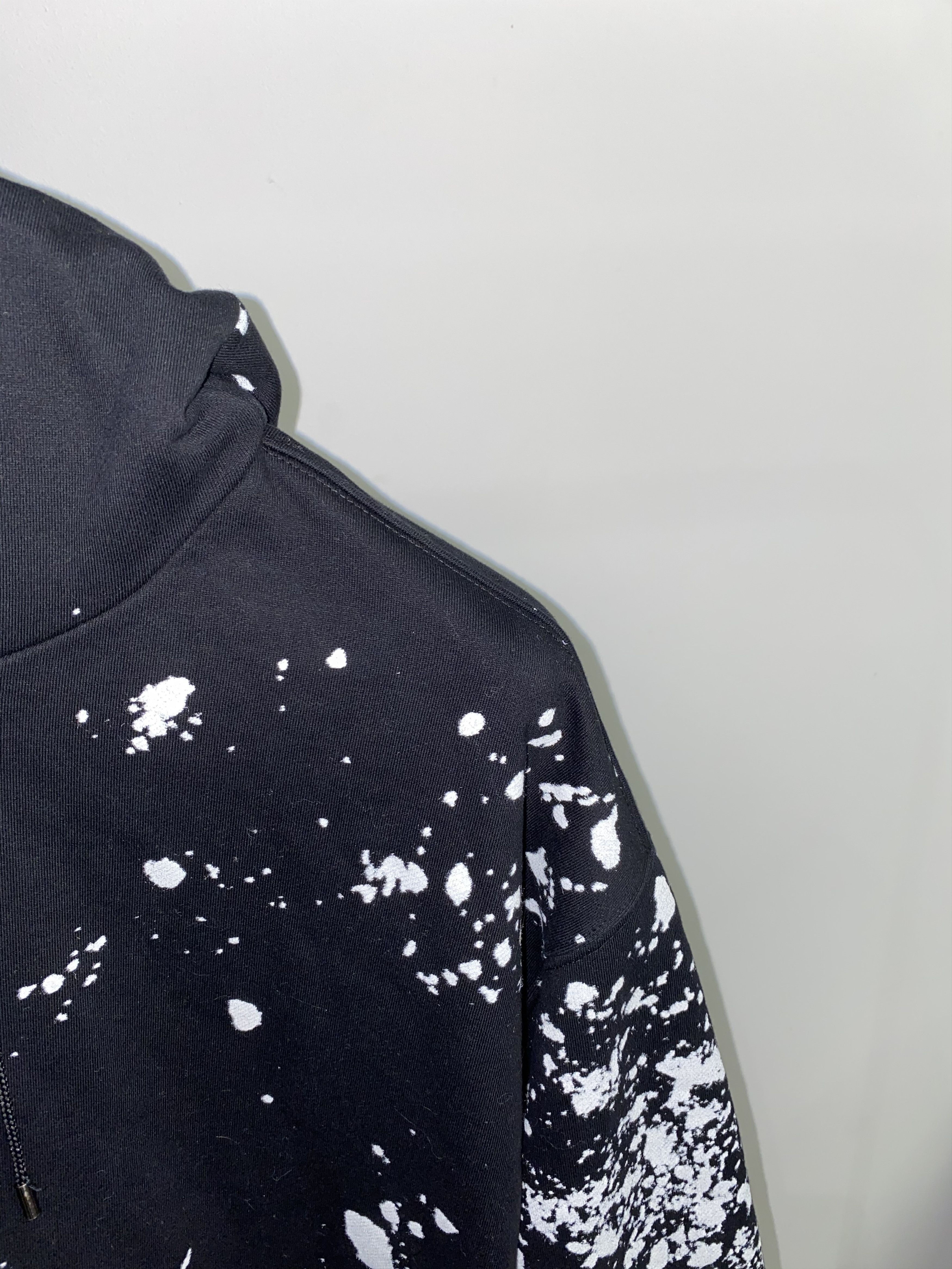 OAMC SS19 OAMC Bleached Big Logo Hoodie Size US M / EU 48-50 / 2 - 8 Thumbnail
