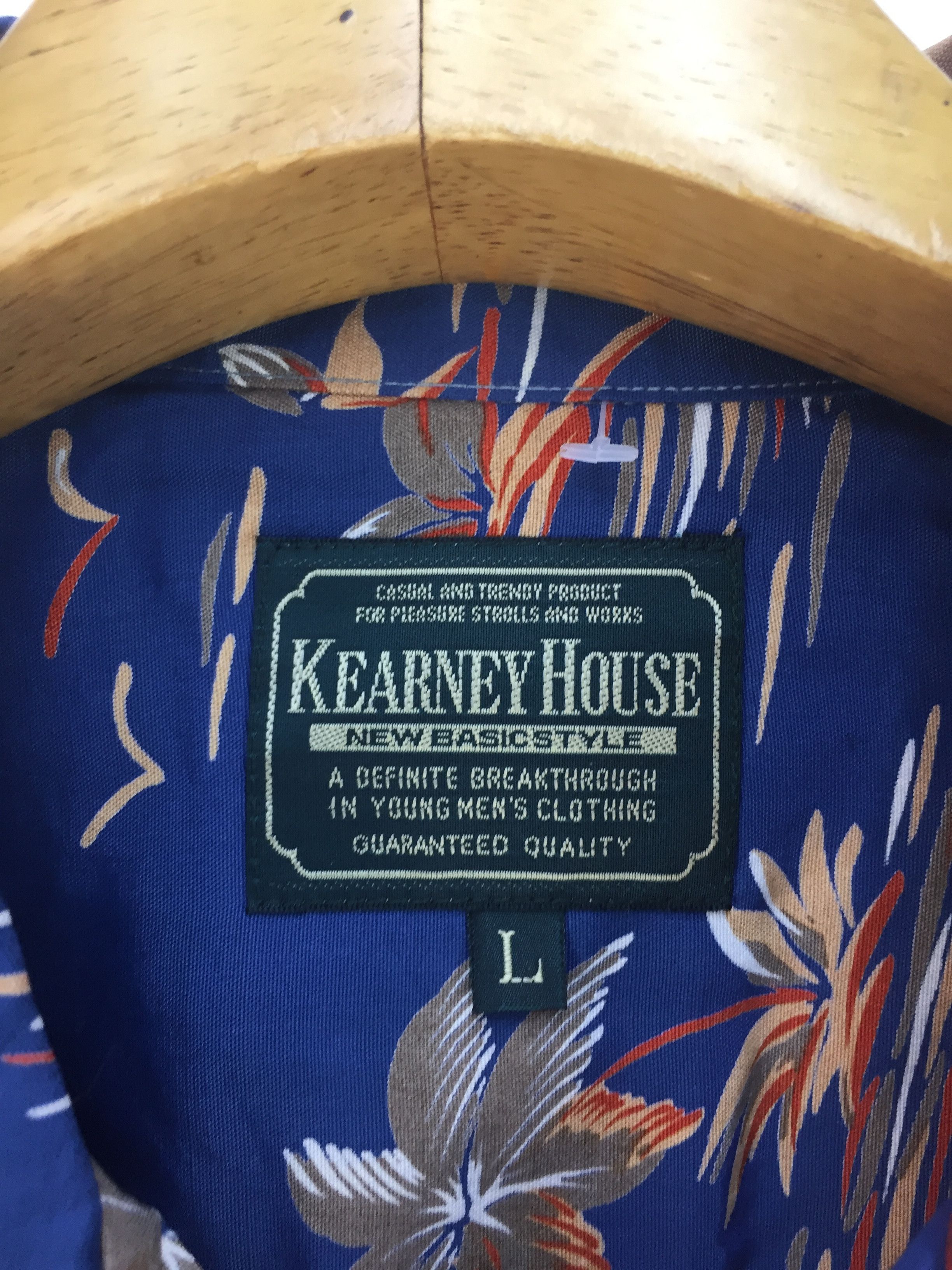 VINTAGE KEARNEY HOUSE RAYON HAWAIIAN SHIRT