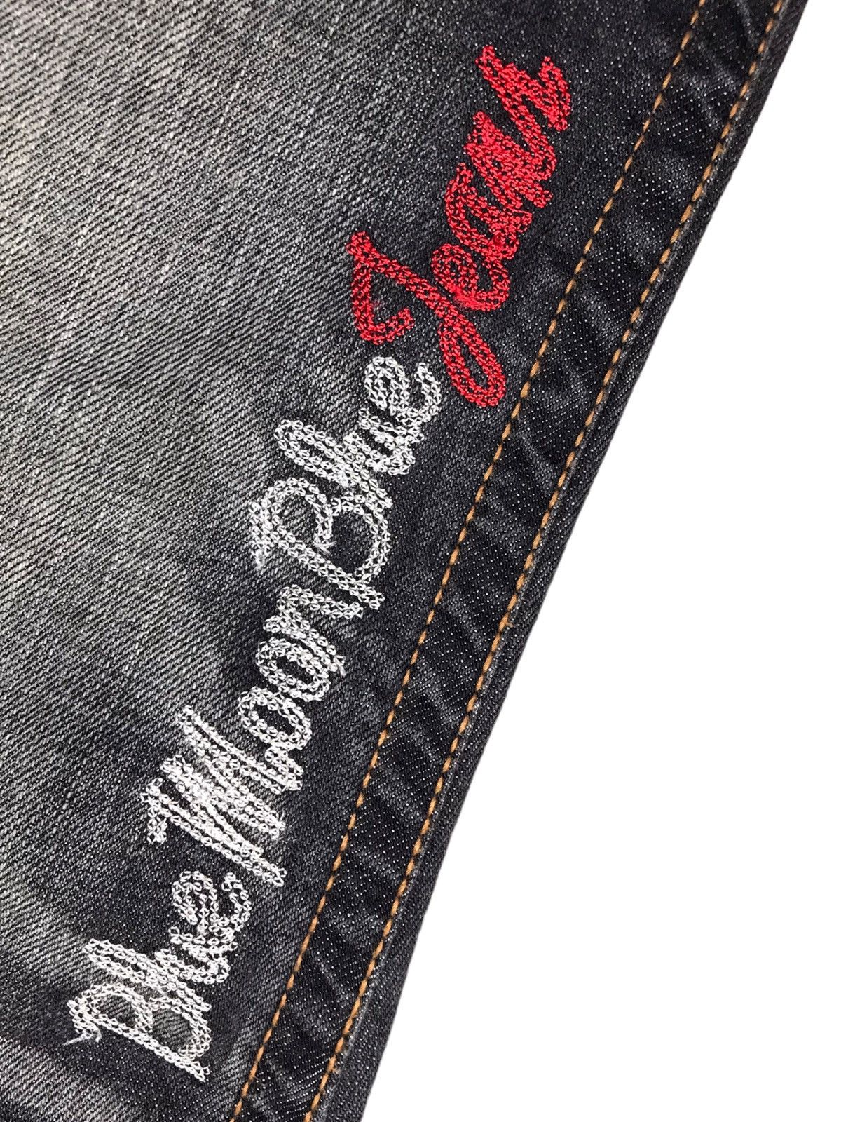Japanese Brand 🔥🇯🇵 AUTHENTIC BMB BLUE MOON BLUE JEANS EMBROIDERY DESIGN Size US 27 - 8 Thumbnail
