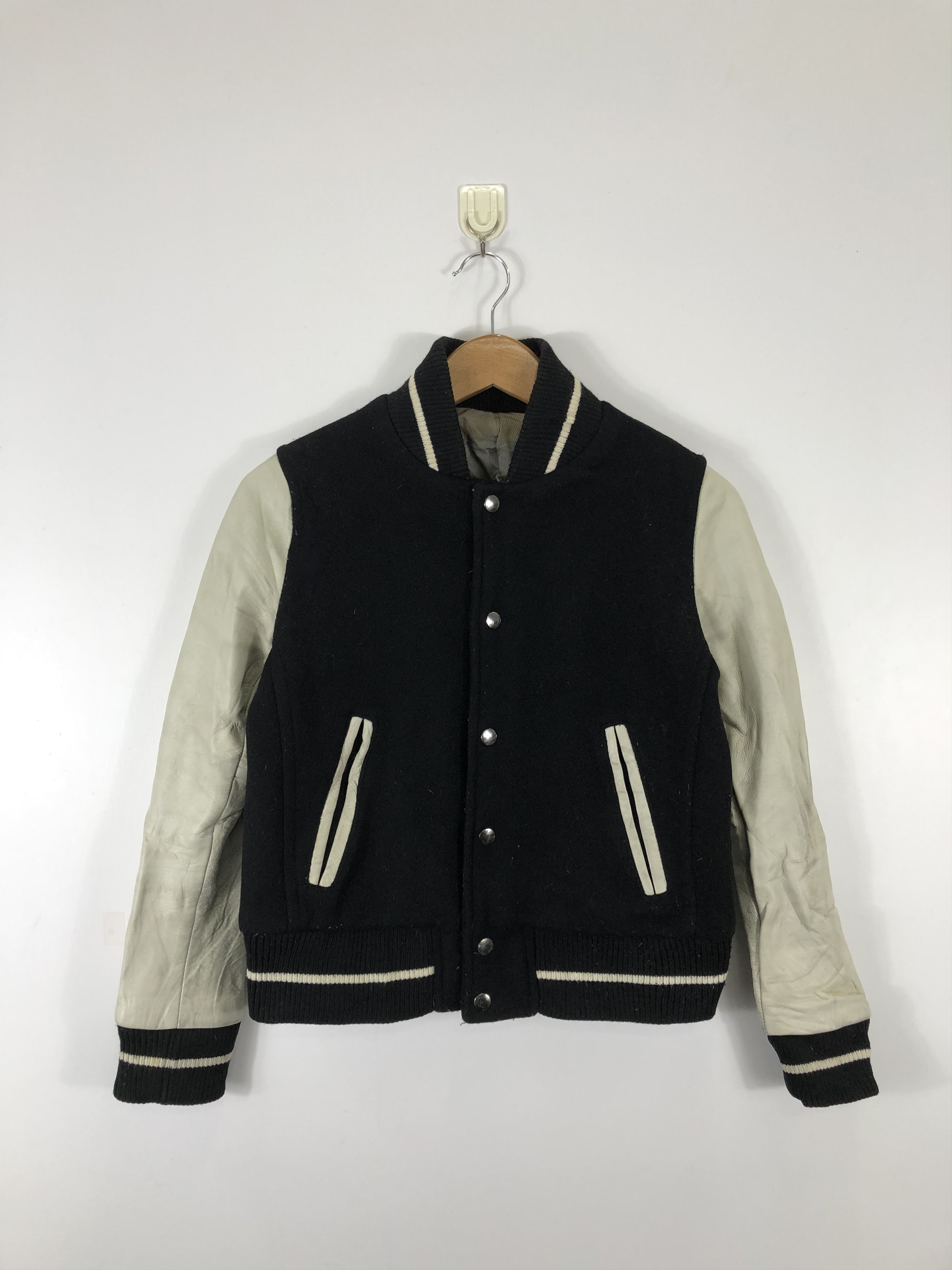 Japanese Brand Vintage Japanese Brand Varsity Jacket Sleeve Leather Size US S / EU 44-46 / 1 - 1 Thumbnail
