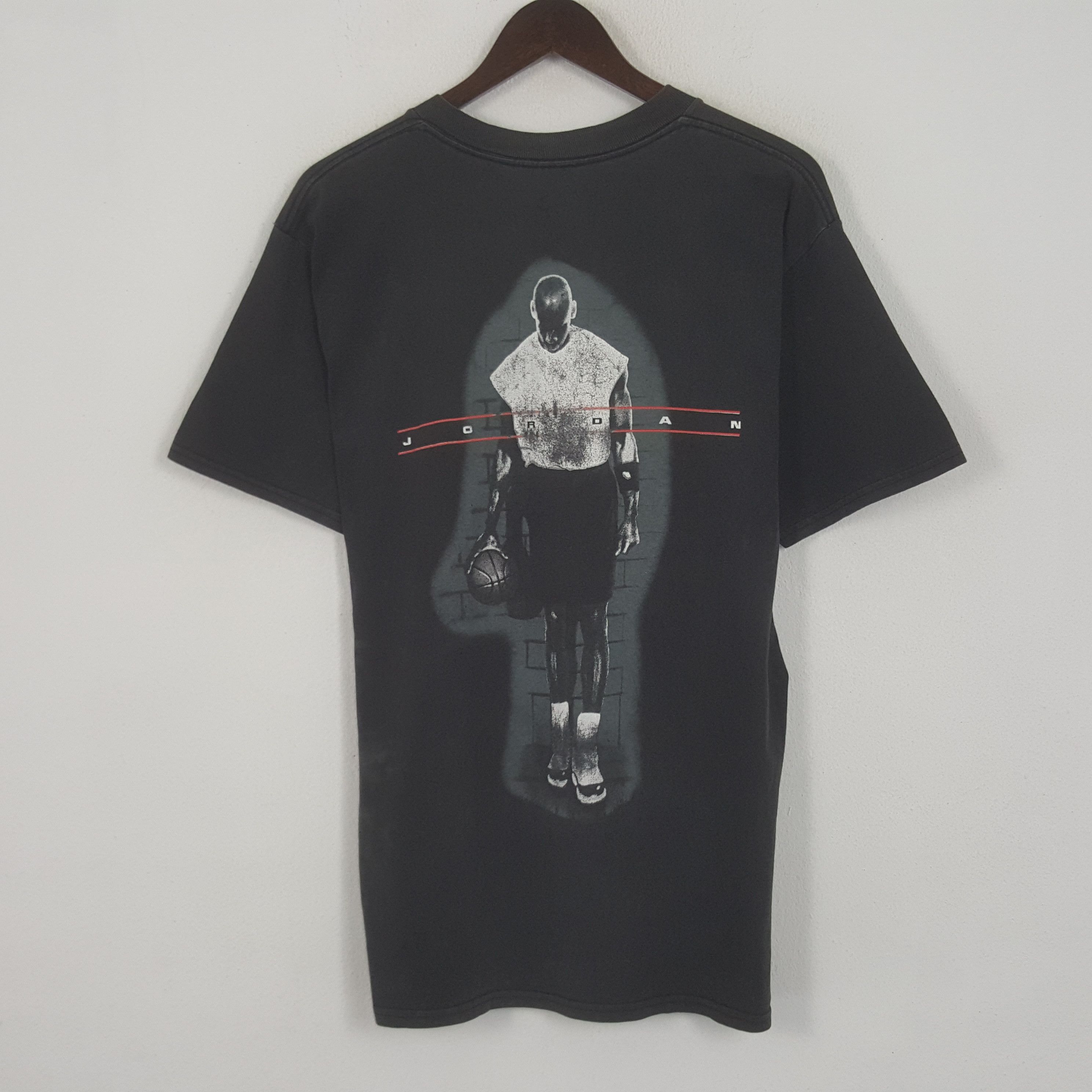 Vintage Nike Jordan Nice Small Logo Tshirt