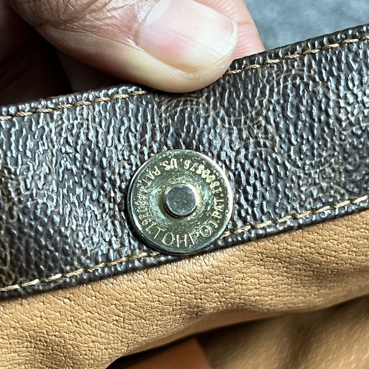 Celine × Hedi Slimane Authentic Celine Triomphe Monogram Shoulder Bag Size ONE SIZE - 15 Thumbnail
