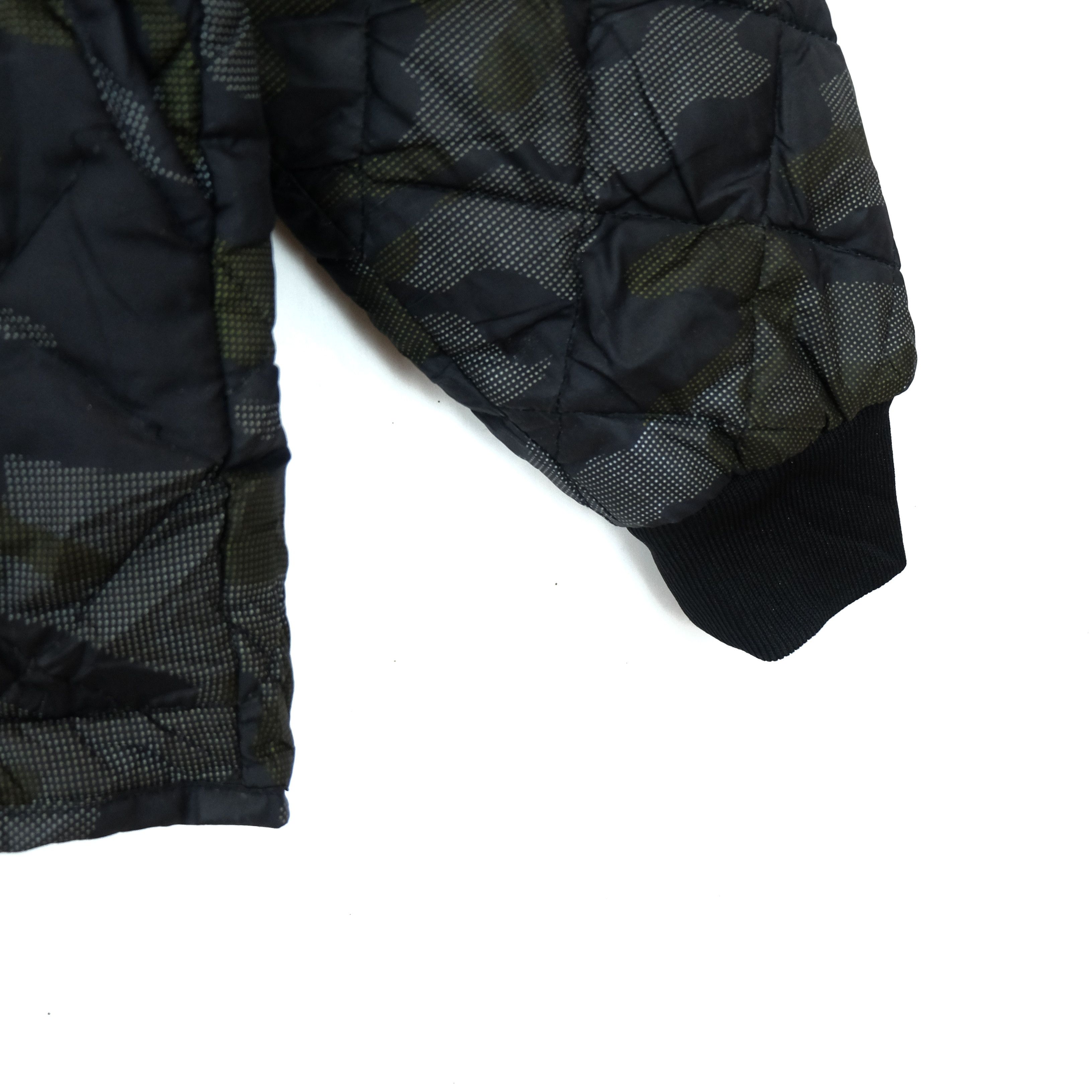 Japanese Brand MILITARY Army Camouflage Puffer Jacket Size US L / EU 52-54 / 3 - 7 Thumbnail