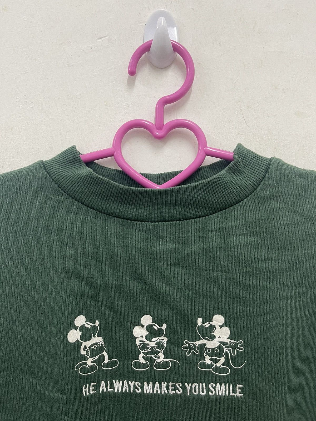 Rare DISNEY Mickey Mouse Sweatshirt