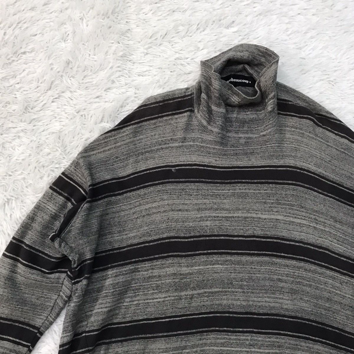 Issey Miyake Nice Mercibeaucoup Issey Miyake Turtle Neck Style Size US S / EU 44-46 / 1 - 3 Thumbnail