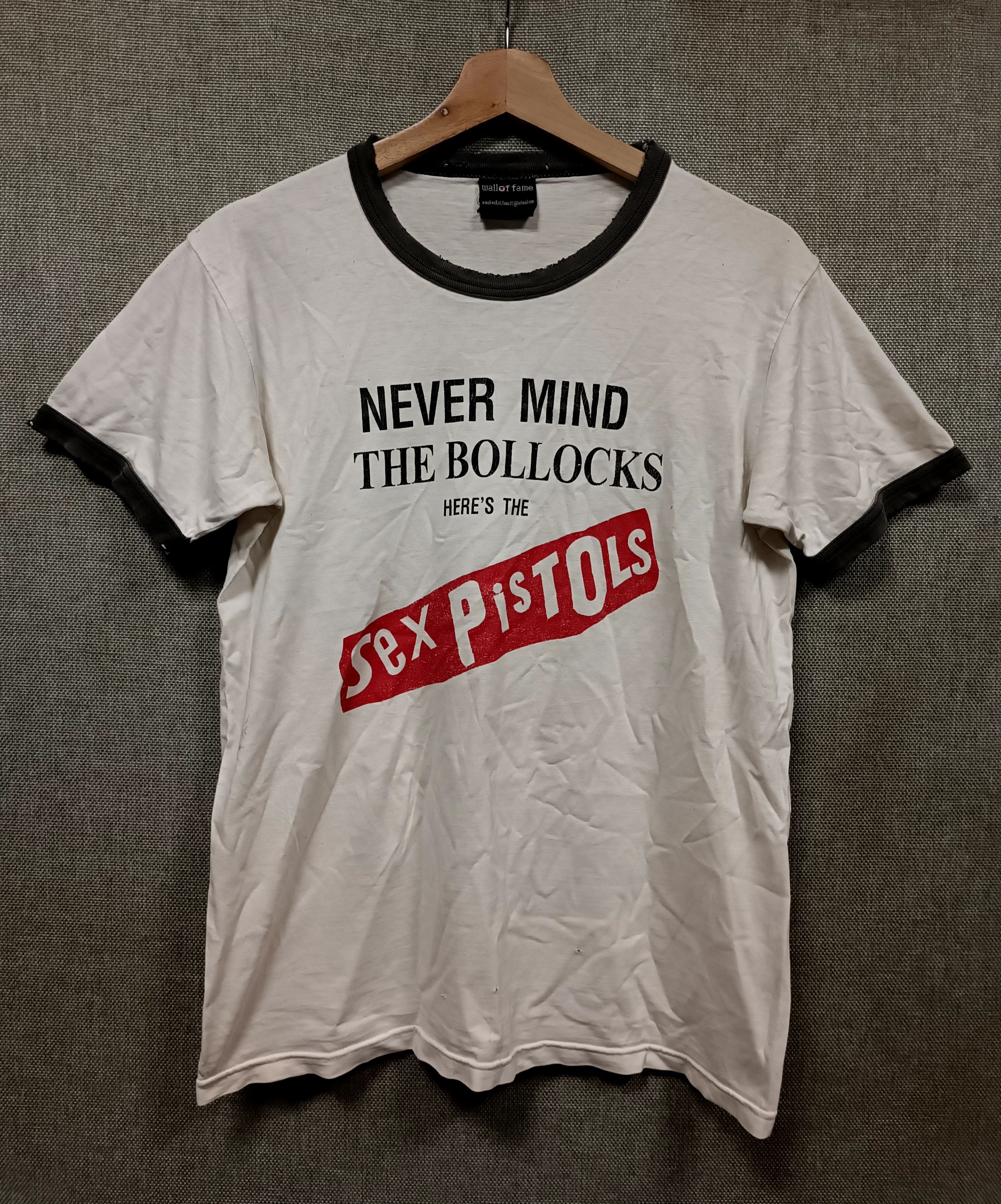 Band Tees vintage t shirt bootleg band sex pistols distressed Size US S / EU 44-46 / 1 - 1 Thumbnail