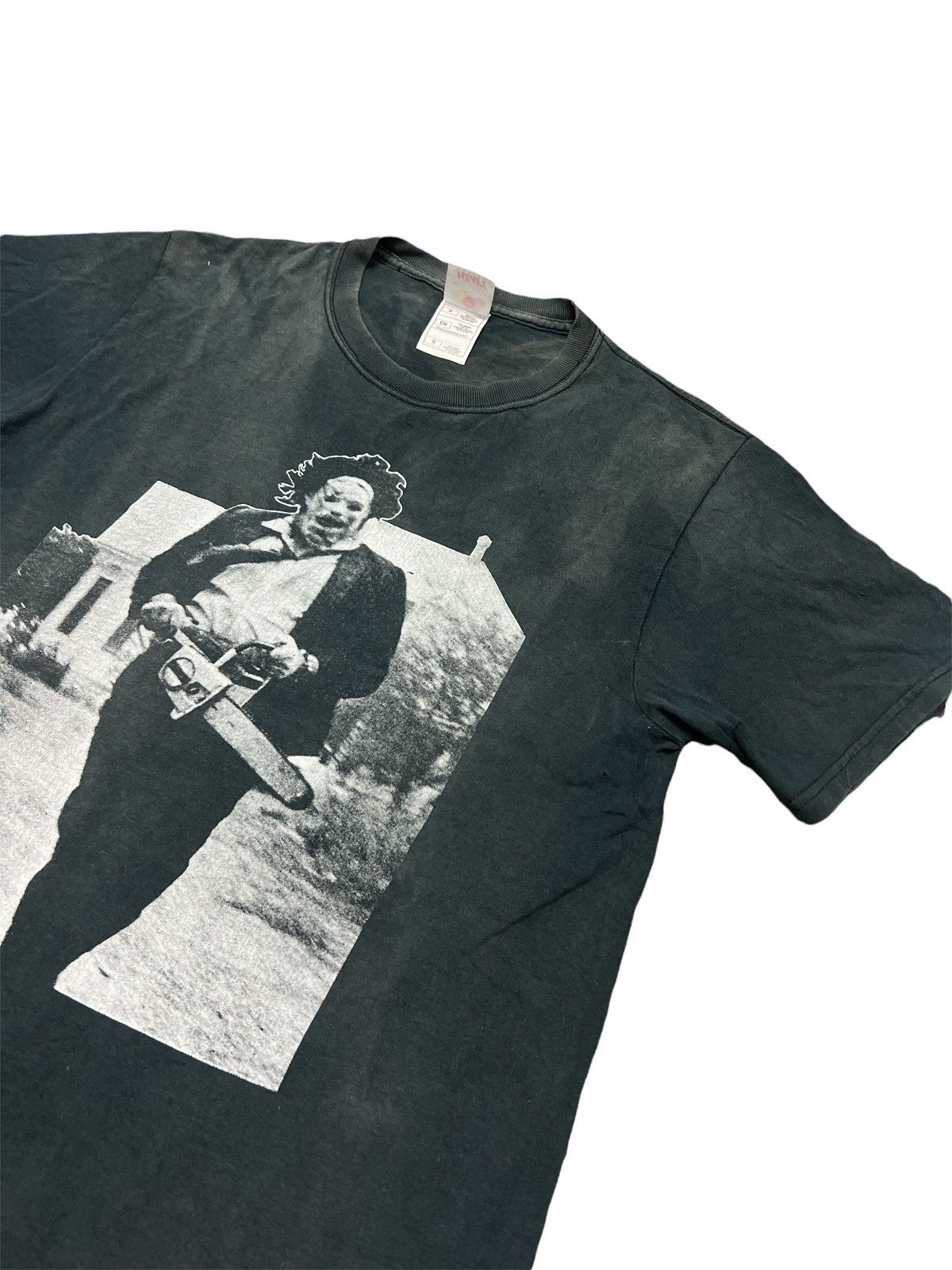 Vintage VINTAGE 90’s SUN FADED PARODI MOVIE TEXAS CHAINSAW Size US S / EU 44-46 / 1 - 3 Thumbnail