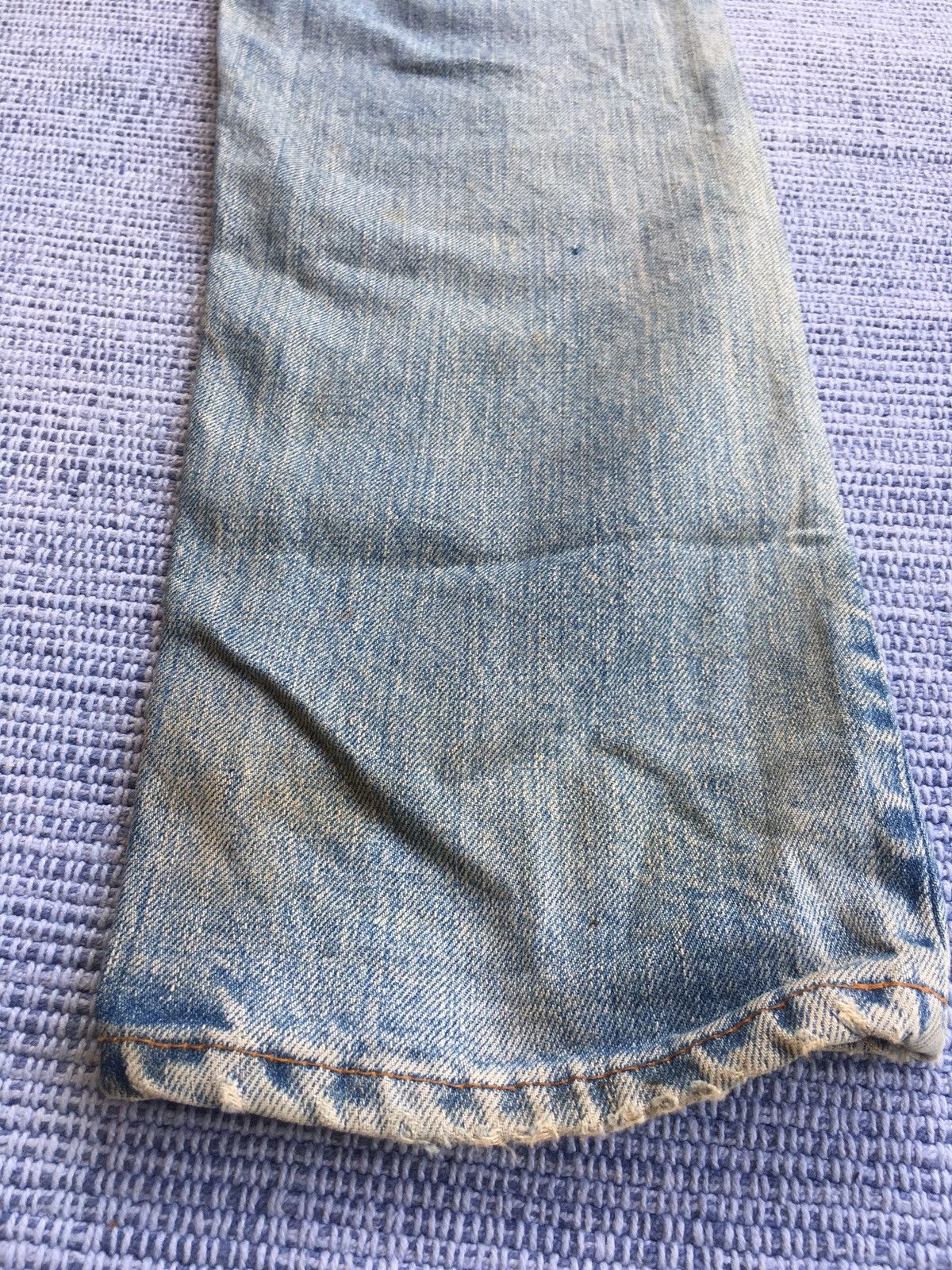 Levi's Vintage Clothing vintage levi’s button #8 Size US 30 / EU 46 - 10 Thumbnail
